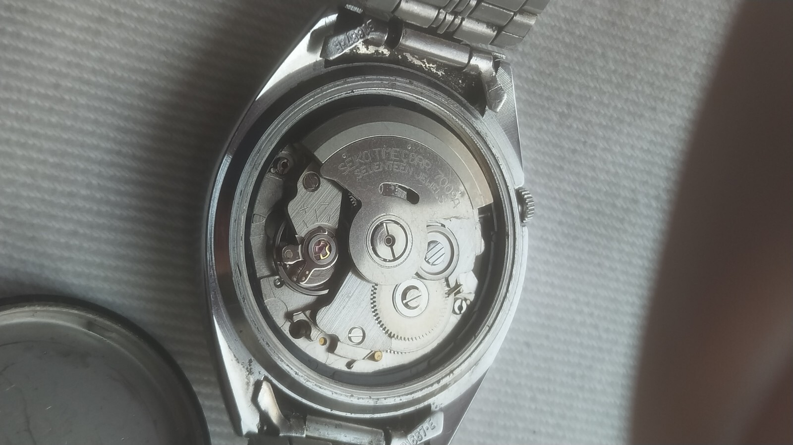 Seiko 5 Automatic Vintage 7009-3180 Working Perfectly in Great Condition