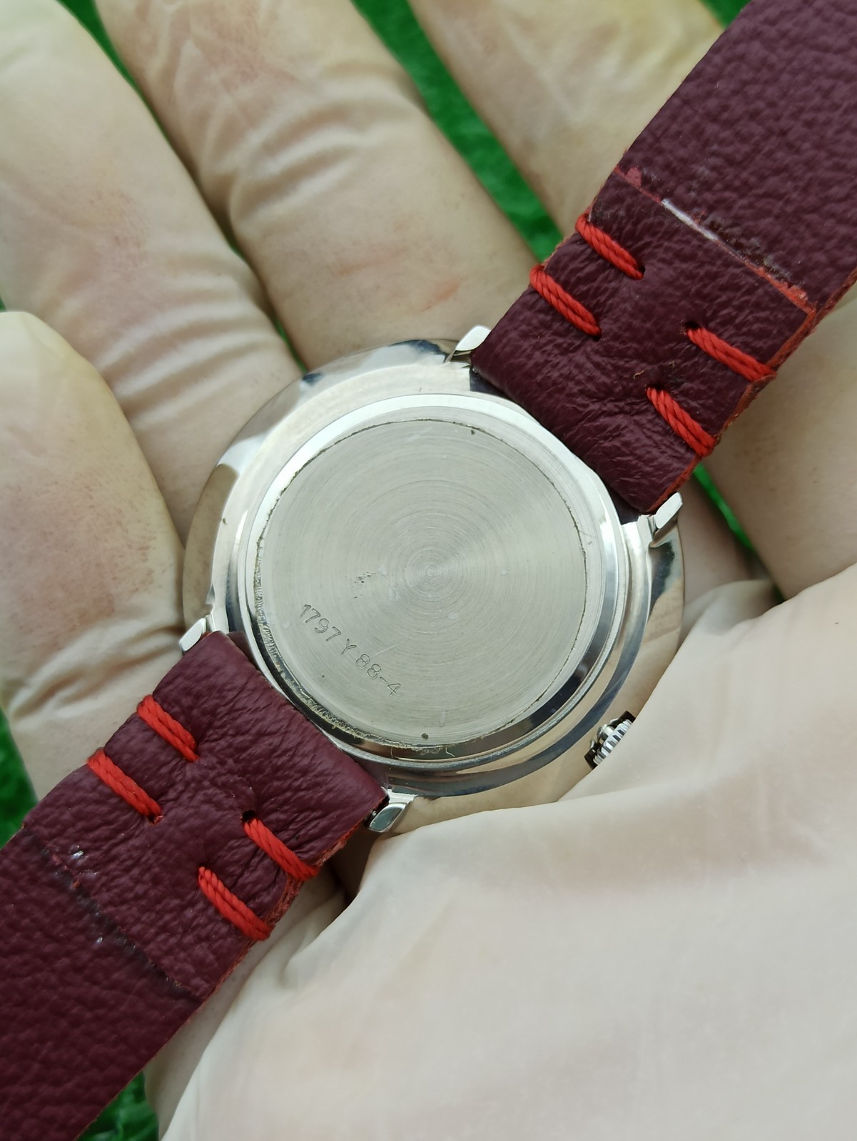 Rare Atlantic Worldmaster Original 21J Silve Dial Manual Wind Round Watch