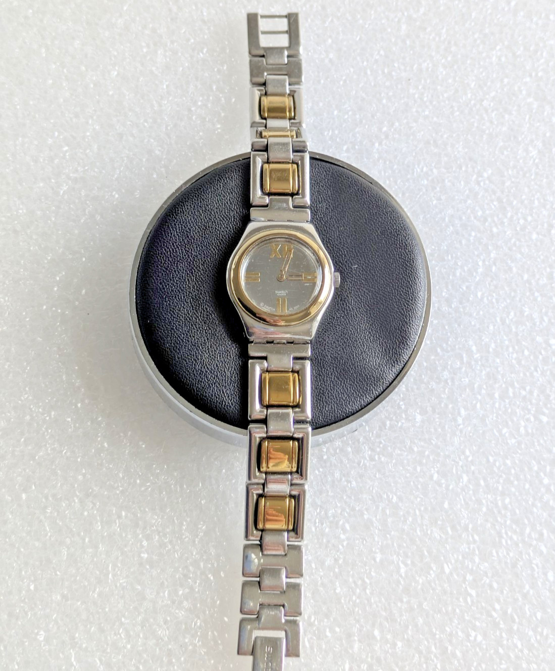 Swatch Irony Lady “Jeopardy” Watch (Model: YSS125G, 1999)