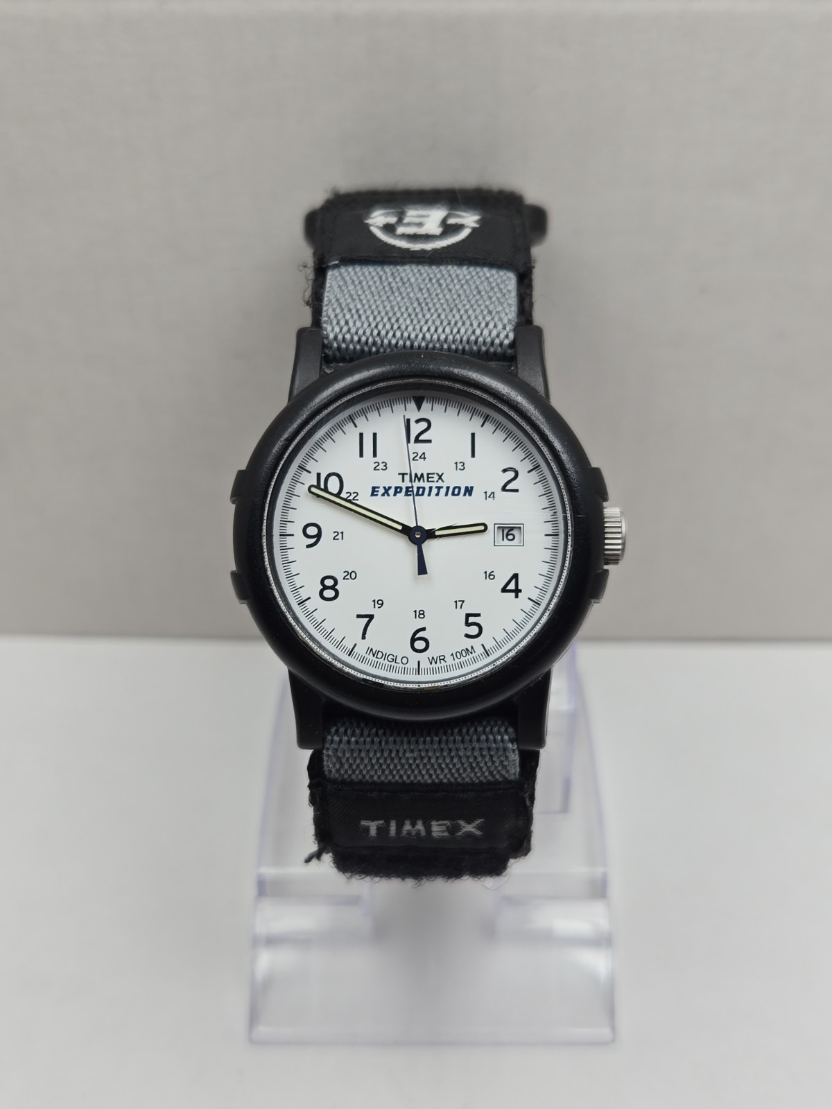 Timex Expedition Camper 38mm White Dial Indiglo Date 100M Mens Watch New Battery