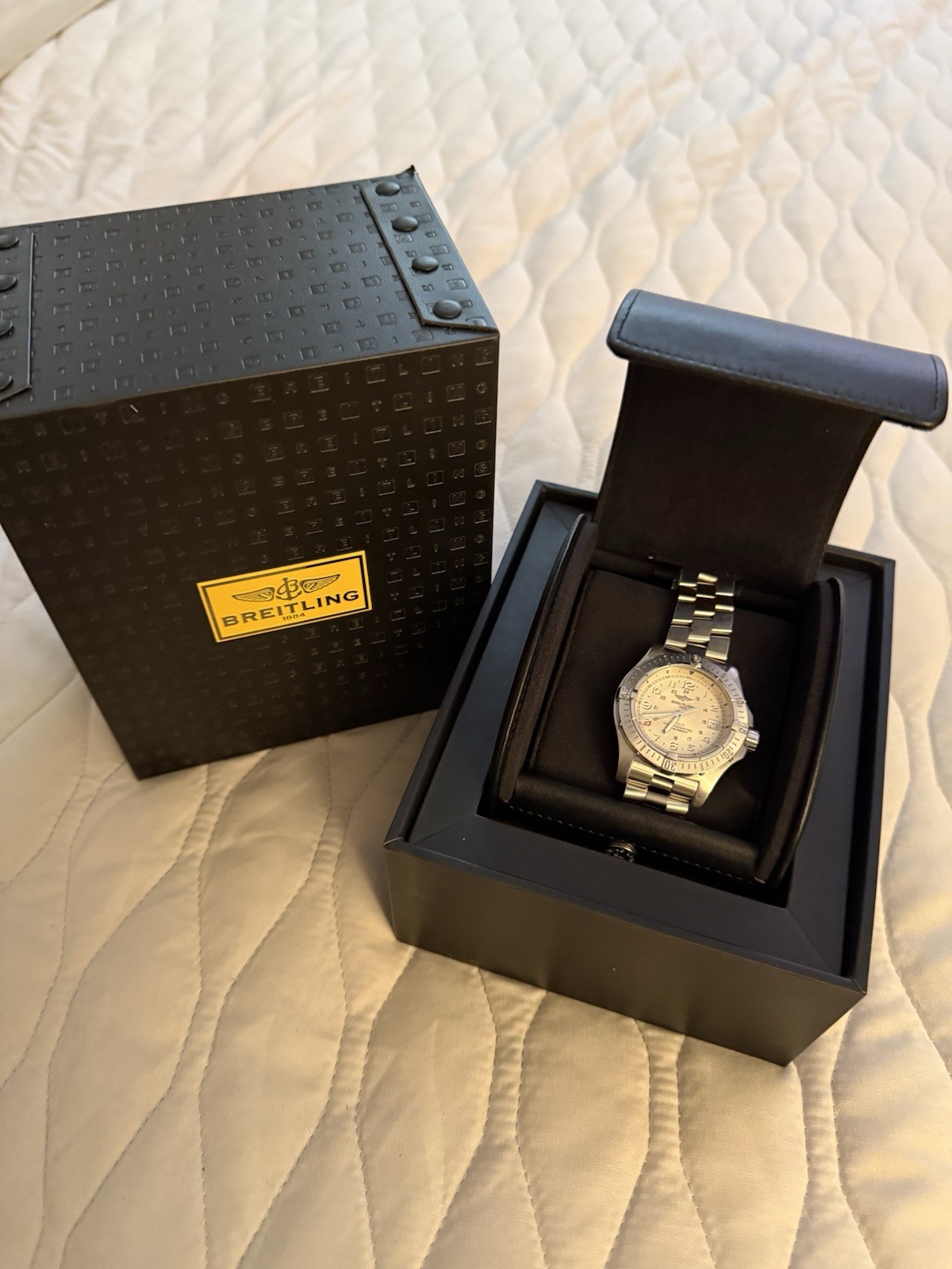 Breitling Colt A74380 Super Quartz Chronometer 41mm White Dial SS Watch Full Set