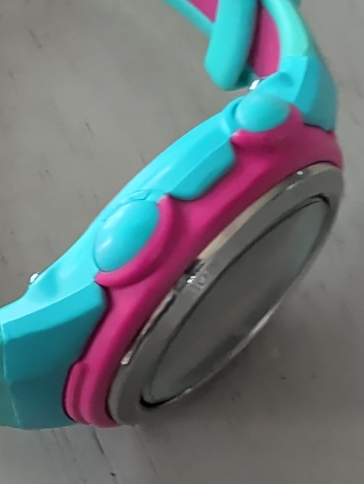 Armitron Pro Sport Digital Watch 45/7069 Pink Turquoise WR 165ft – Works! 80’s!!