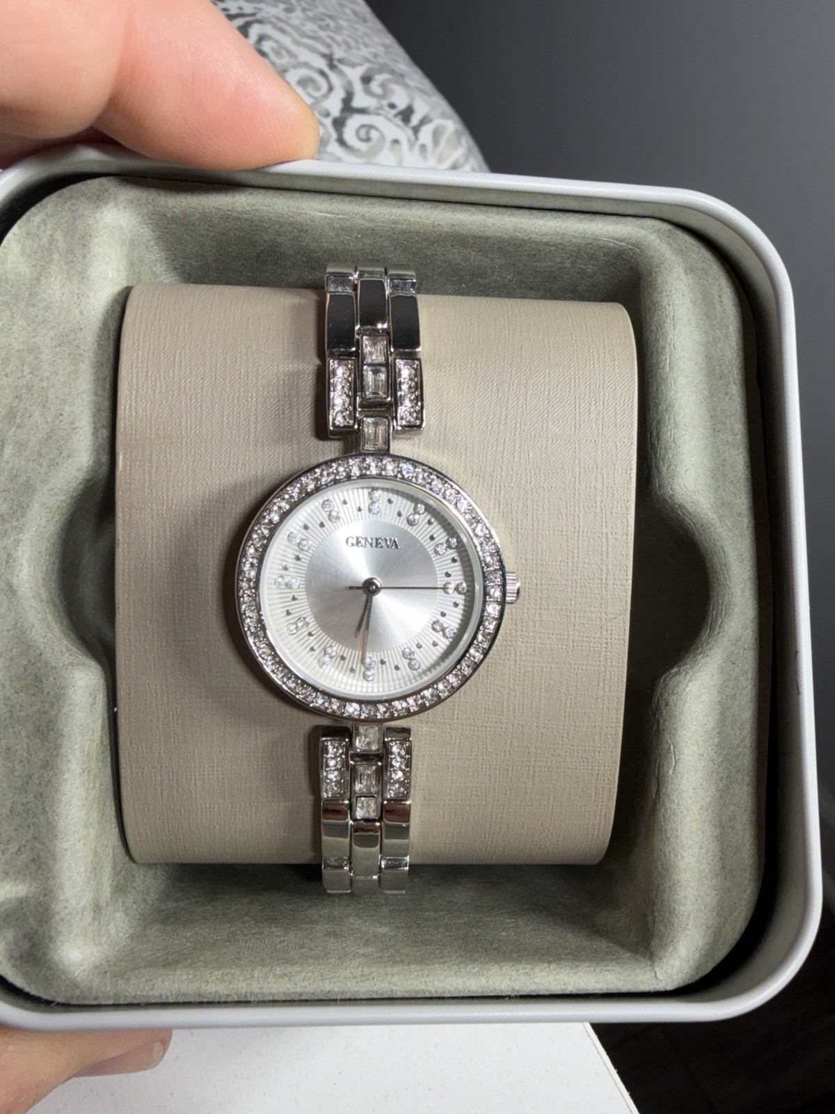Geneva Silver Tone Crystal Accent Bracelet Watch Quartz Women’s Untested