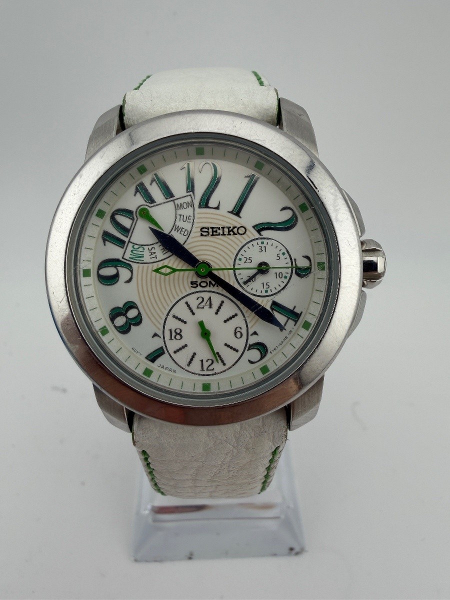 Seiko Criteria 5Y67 0AG0 Mid-Size Multifunction Wristwatch White Dial Leather