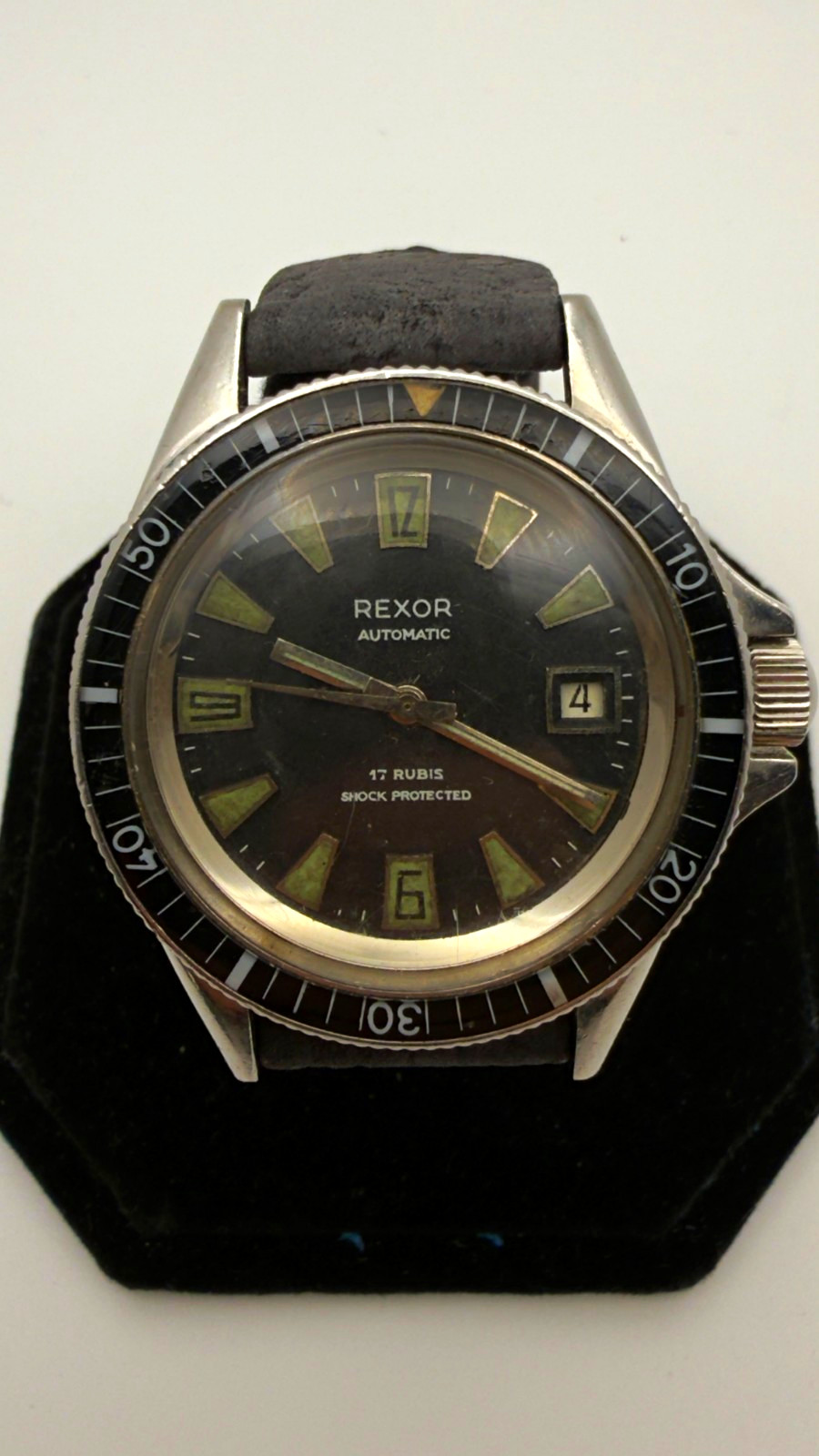 Vintage Rexor Skin Diver Bakelite Bezel Swiss automaric Watch Rare 1960s