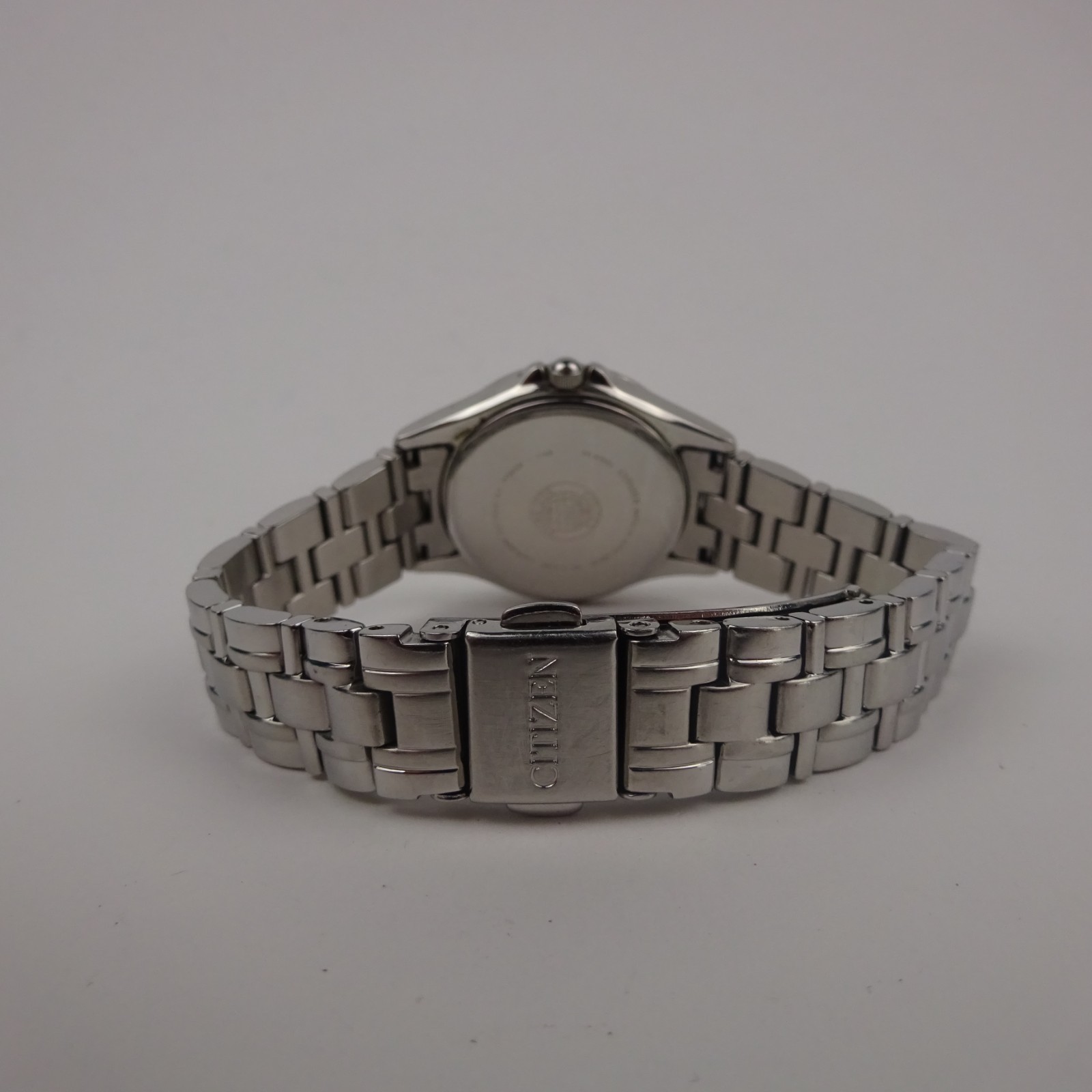Citizen Eco Drive s076544 Watch Stainless Steel Gem Set Bezel Woman’s Date