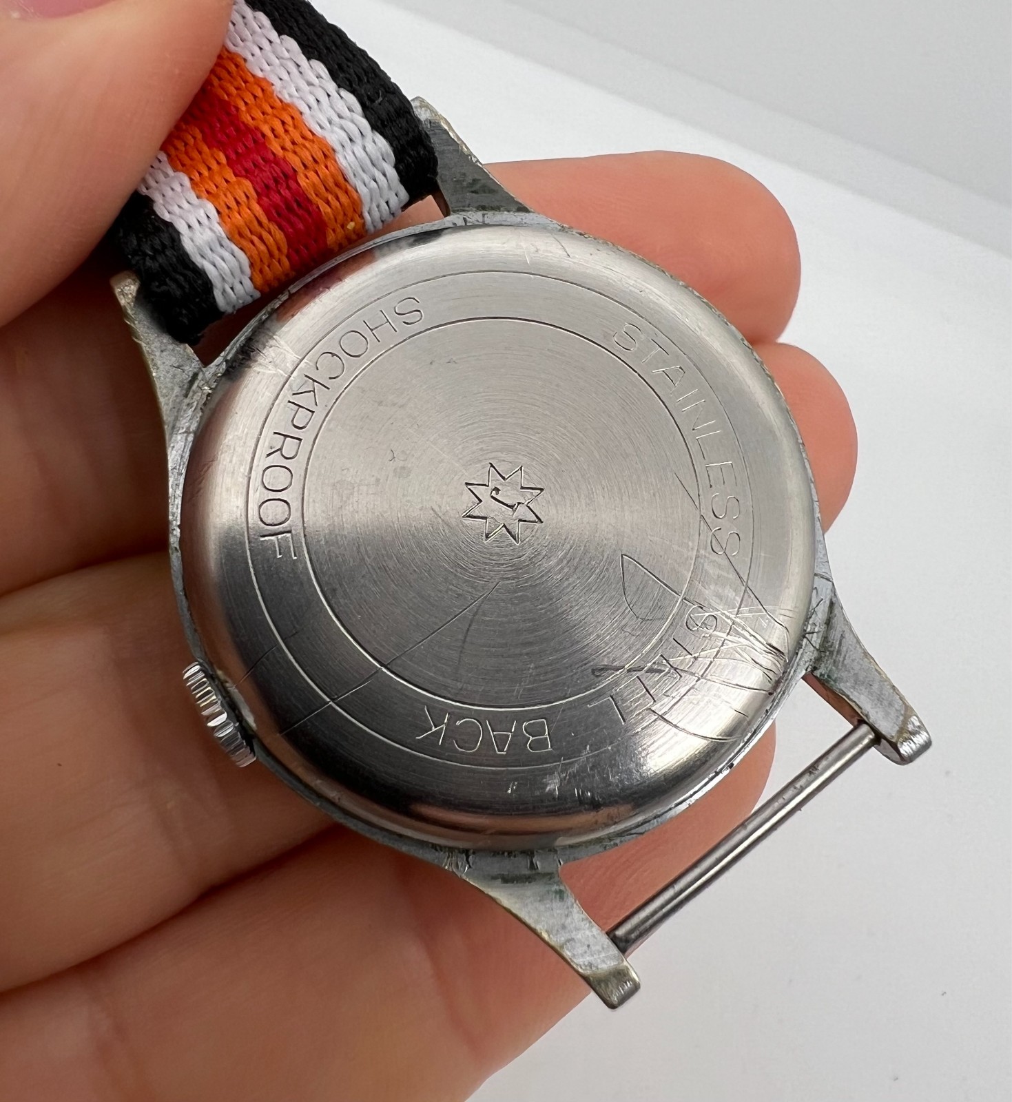 VINTAGE JUNGHANS BULLSEYE “MAX BILL “”MILITARY MENS WATCH 93 GERMANY ,,,
