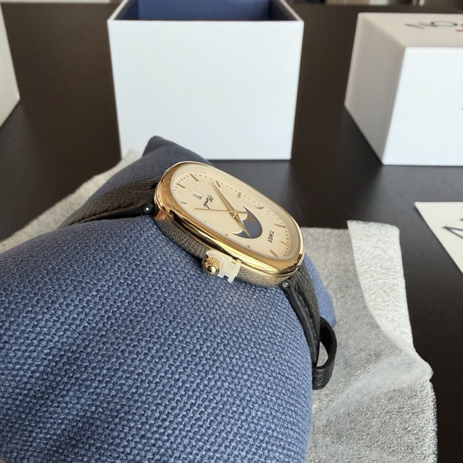 Timex x Noah Moonwatch Gold Plated Moon Phase New In Box Full Set