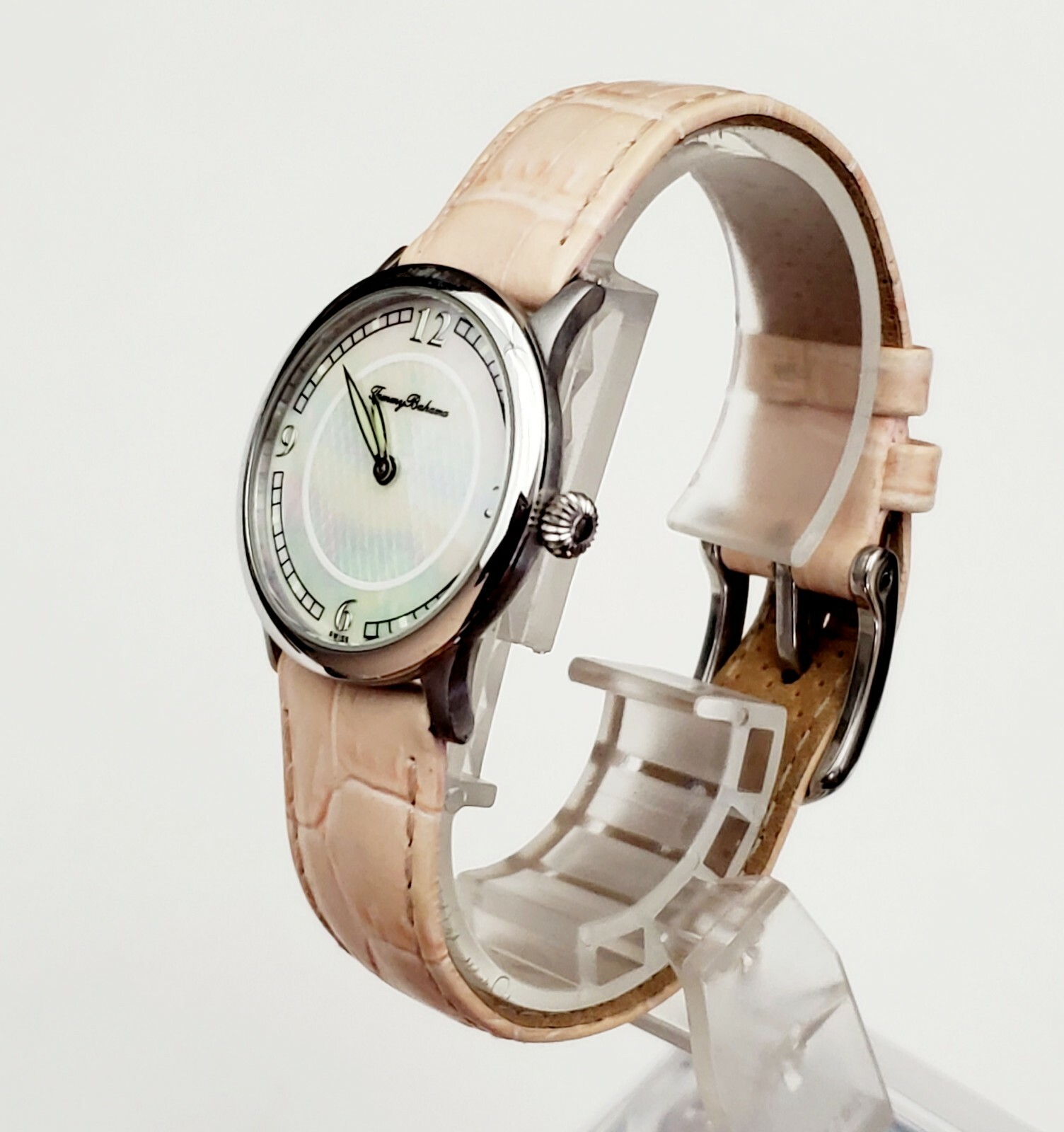RARE,UNIQUE Women’s SWISS Watch TOMMY BAHAMA TB2056. Mother Of Pearl Dial