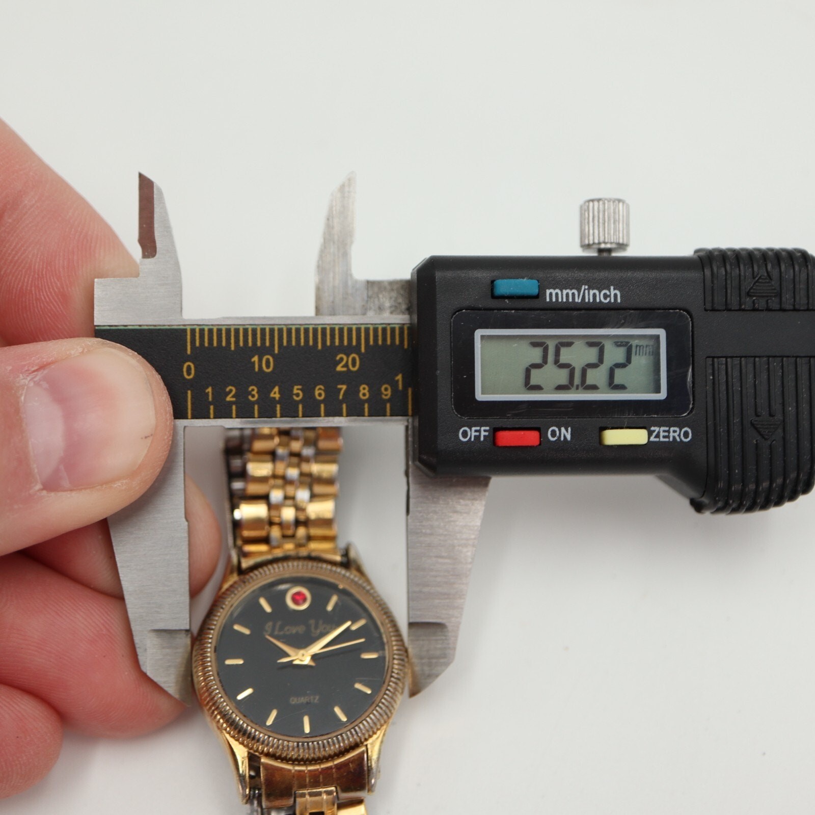 Womens Gold Tone “I Love You” Watch 25mm Black Dial w Red Gem Bracelet Working