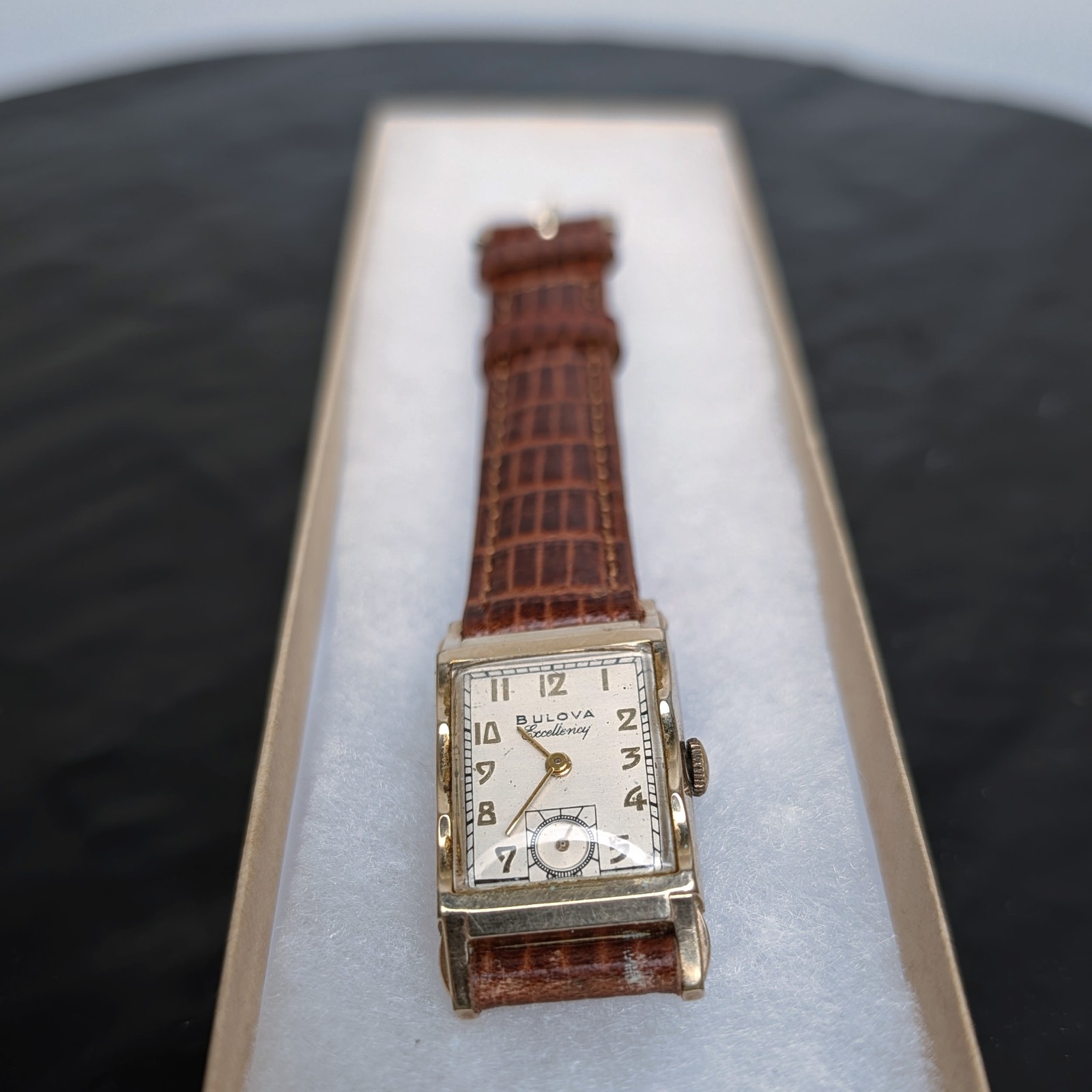 Bulova Excellency 7AA Tank Mechanical Wind Gents/Men’s Watch Vtg 1949 Running