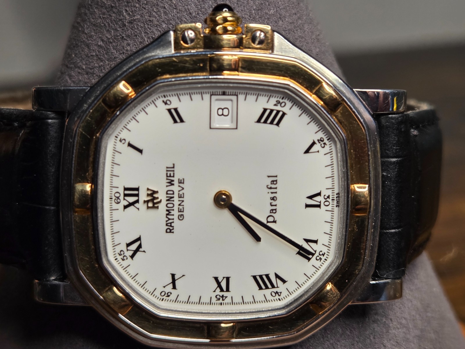 CLASSIC MENS RAYMOND WEIL PARSIFAL TWO TONE GOLD STAINLESS 9289 W/ BLACK LEATHER