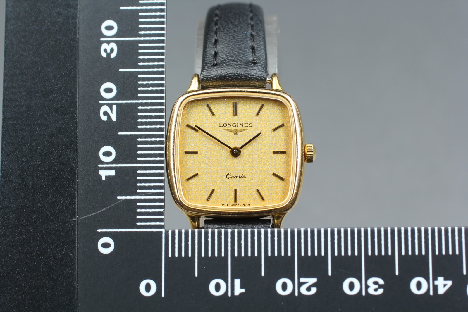 [Near MINT] Longines 153-7018 21mm Gold Dial Quartz Women’s Watch From JAPAN