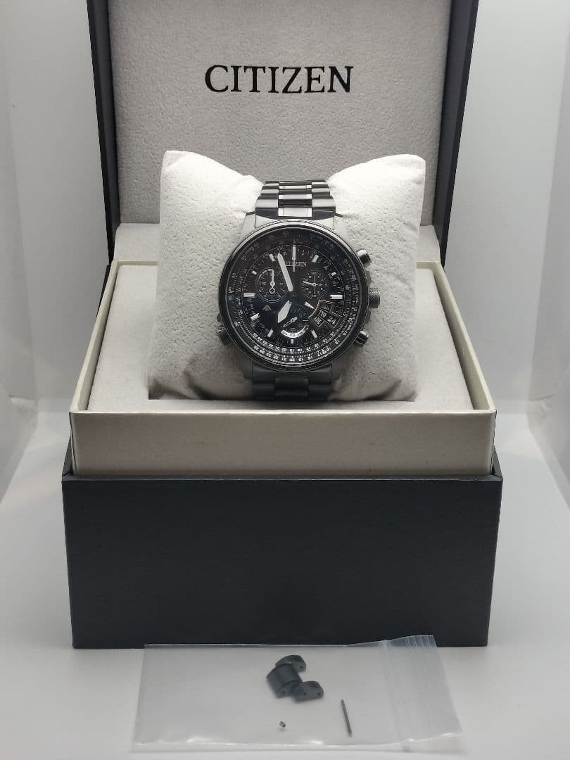 Citizen Promaster Sky BY0084-56E Solar Titanium Analog wrist 18cm/7.1in