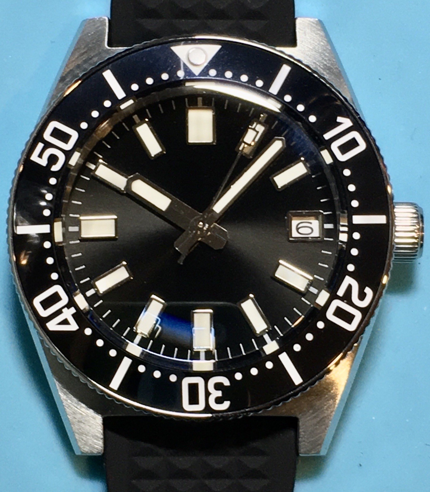 62MAS 40MM STERILE DIAL DIVER AUTO SEIKO NH35 BLACK DIAL STAINLESS STEEL C3 LUME