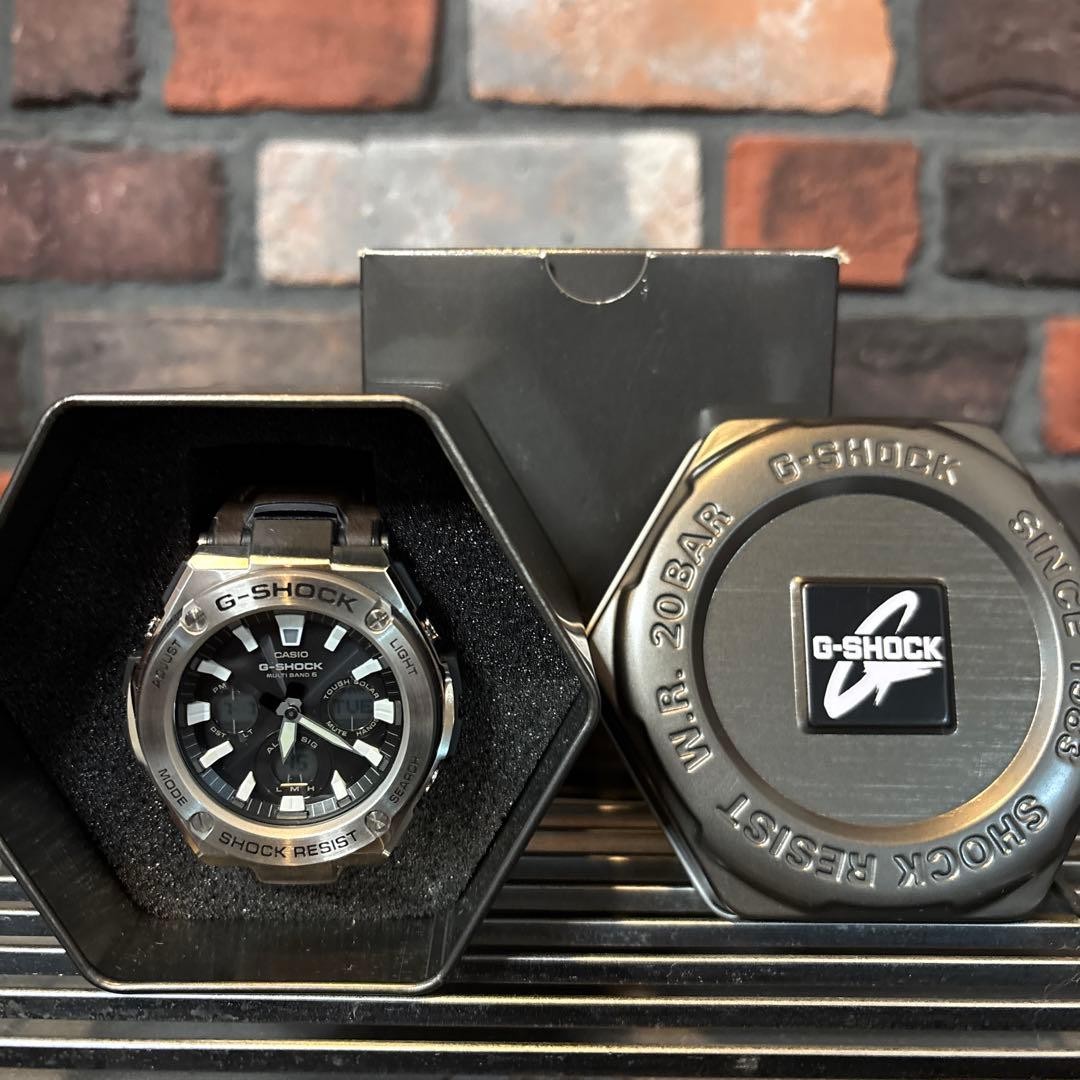 CASIO G SHOCK Wristwatch GST W130L Radio Solar with box