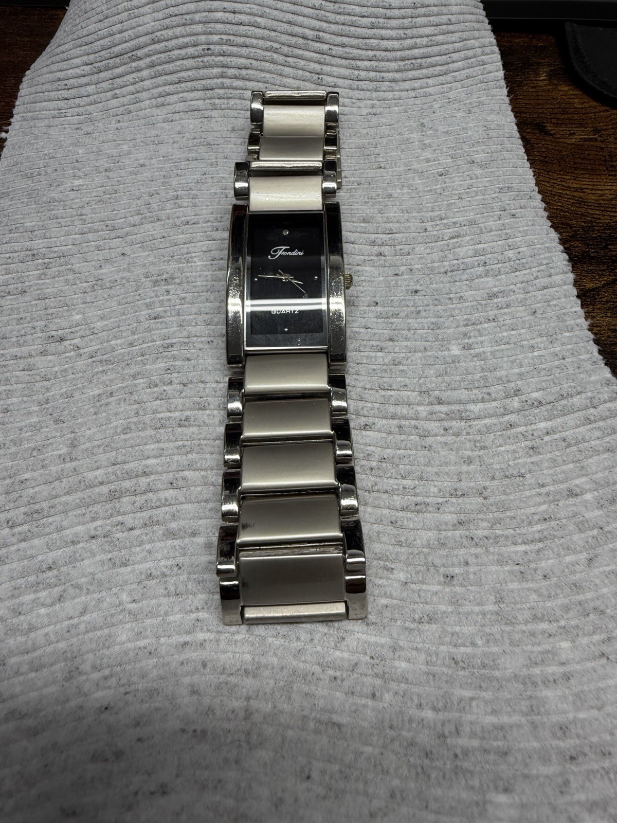 Fondini Quartz Watch Men’s Watch Silver Tone Black Dial