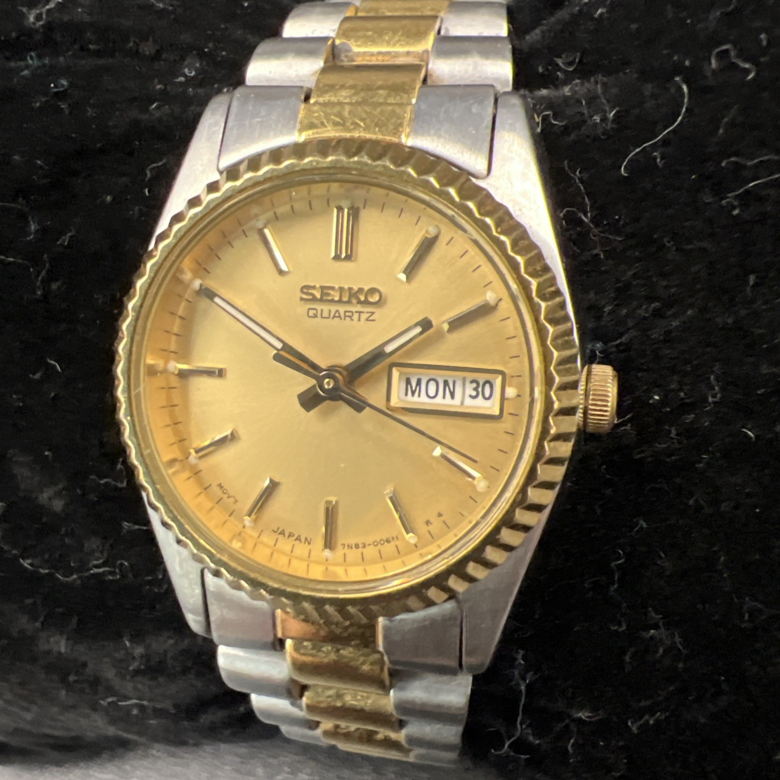 SEIKO Presidential Ladies 5.25” VTG Watch 7N83-0041 Quartz 24mm Two Tone