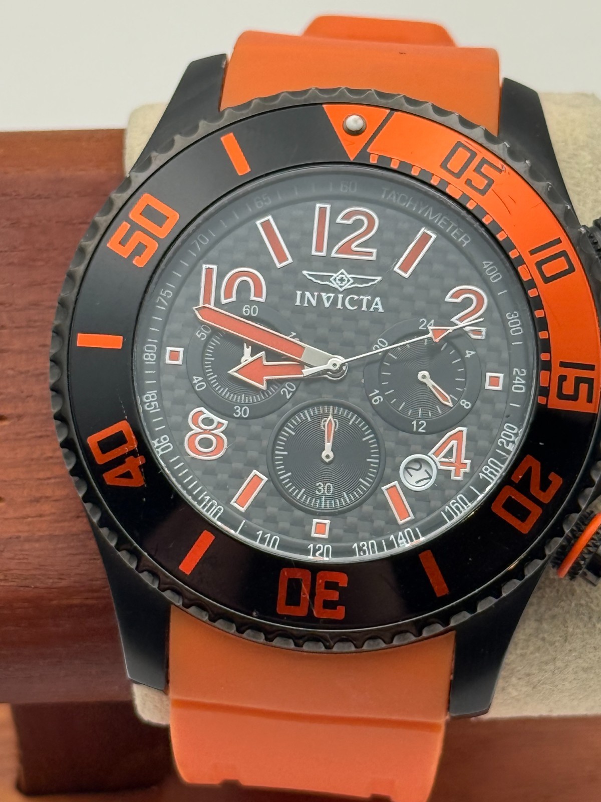 Invicta Pro Diver 13733 48mm Quartz Chronograph Black Orange