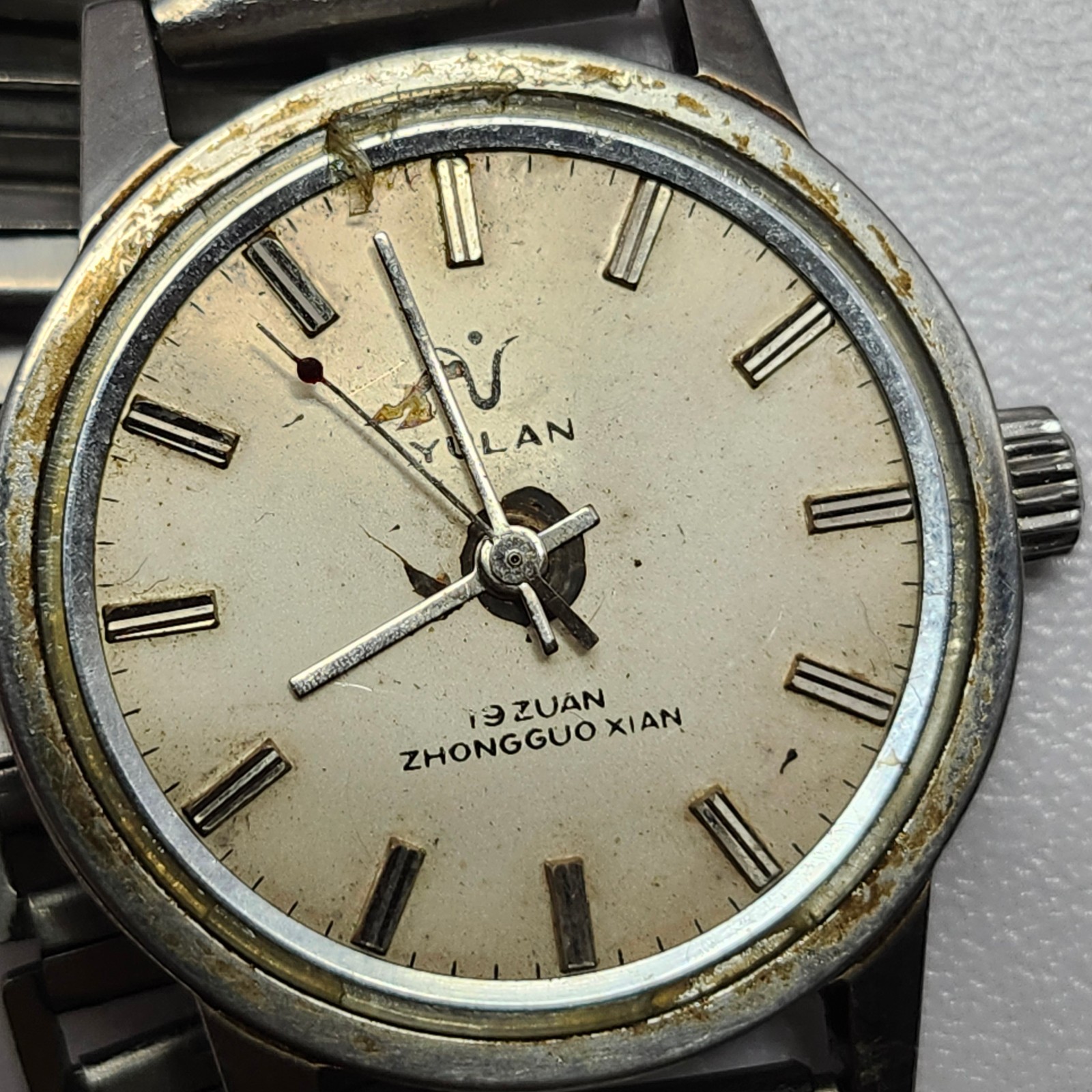 1970s Yulan 19 Zuan Watch Hongqi Xi’an ZHQ Tongji Running Missing Crystal