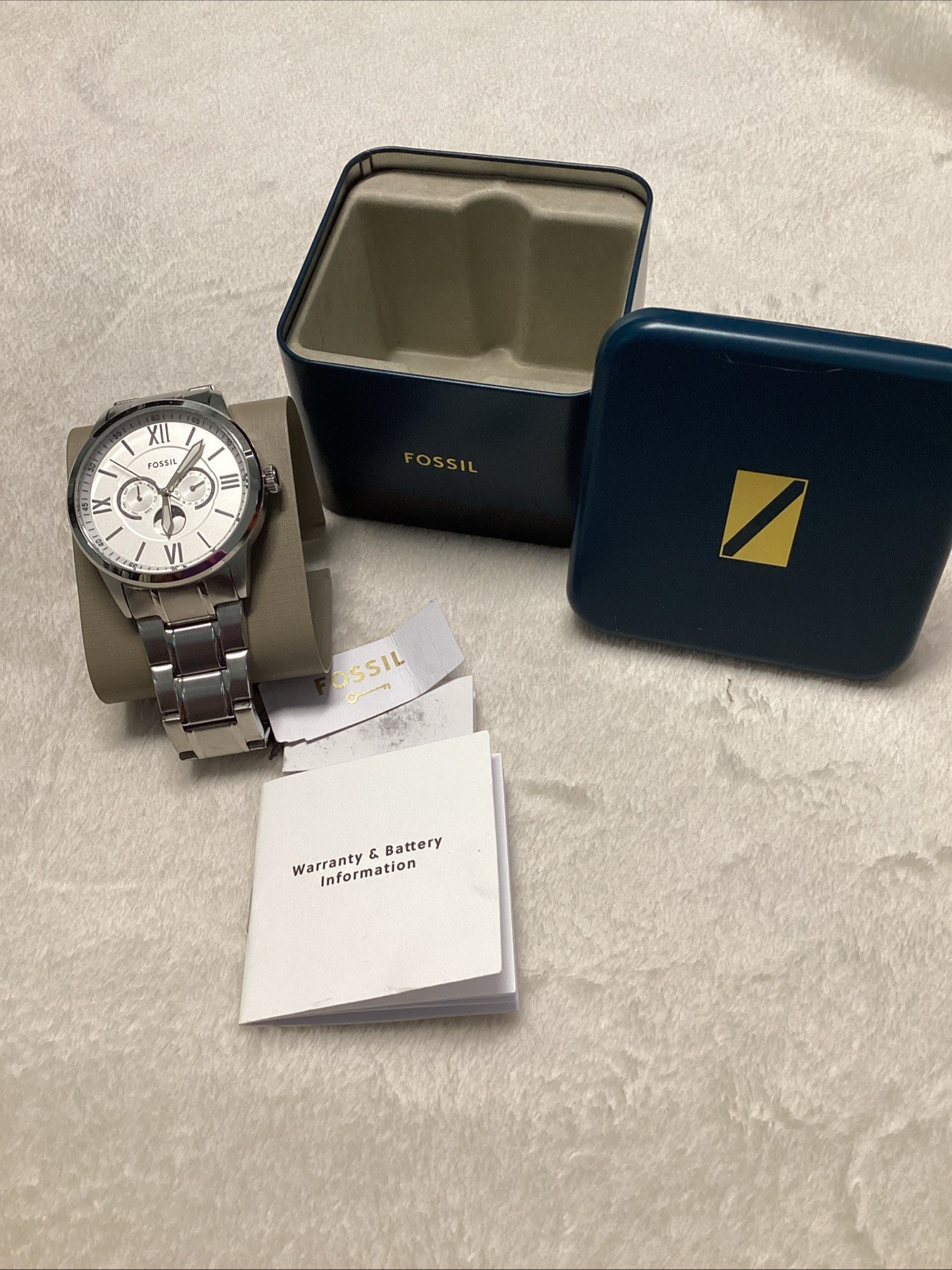 NEW AUTHENTIC FOSSIL FLYNN SILVER CHRONOGRAPH MULTIFUNCTION BQM7088 MEN’S WATCH