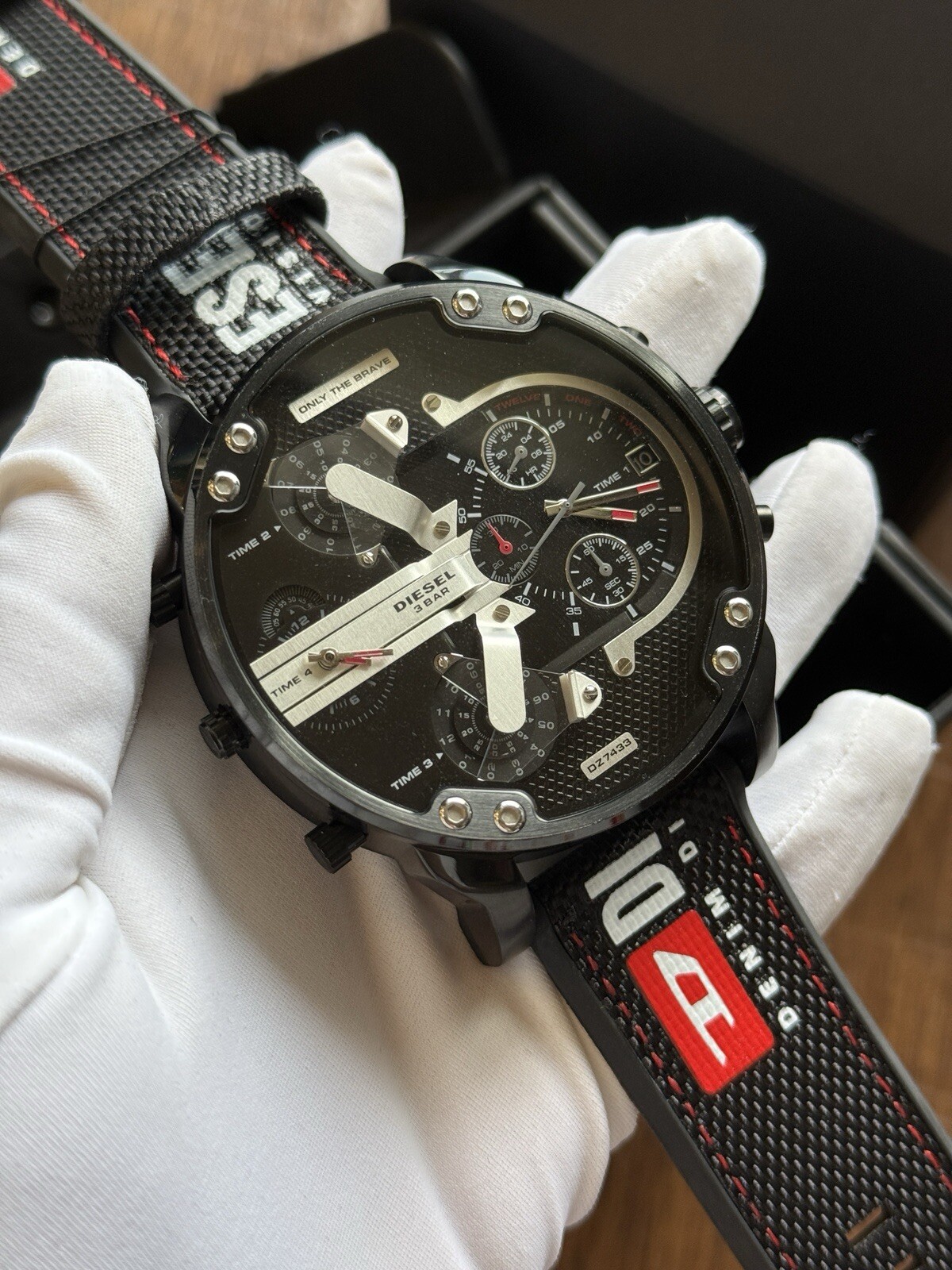 Diesel DZ7433 Mr. Daddy 2.0 Chronograph Black Nylon Silicone Men’s Watch New