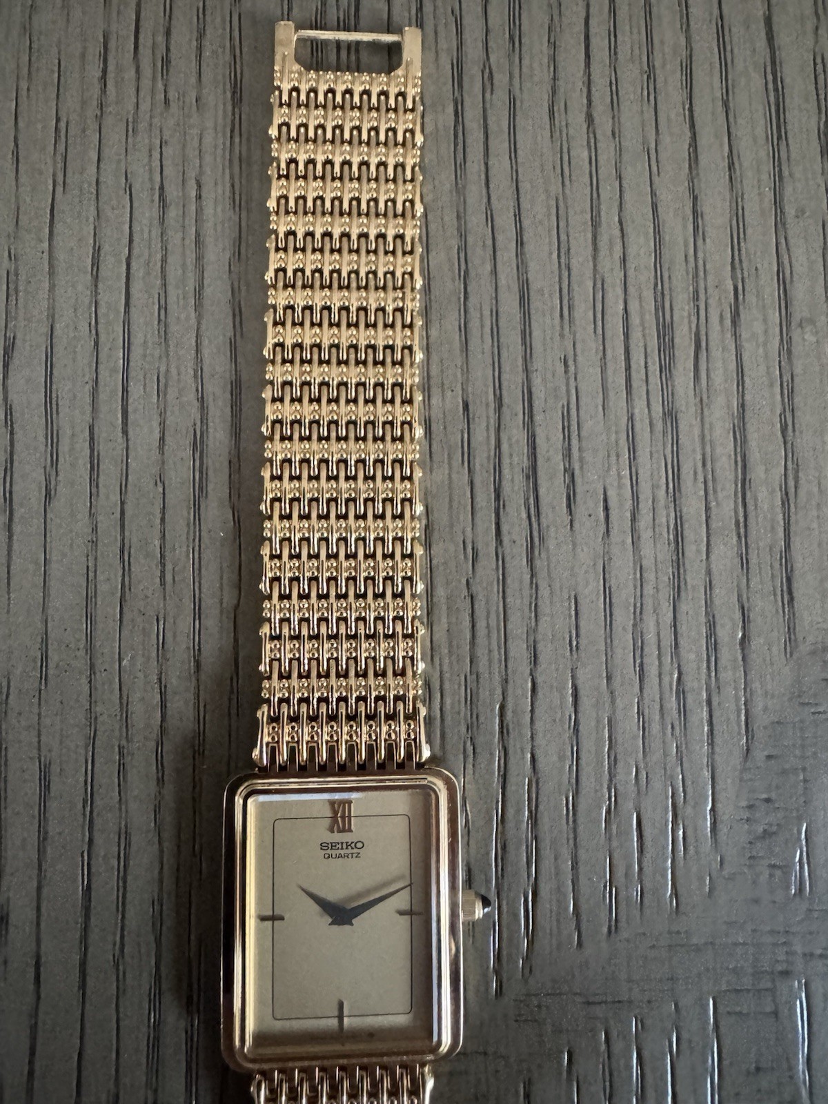 Seiko Quartz Tank Style Dress Watch Gold Tone 9020-5119 Excellent Condition