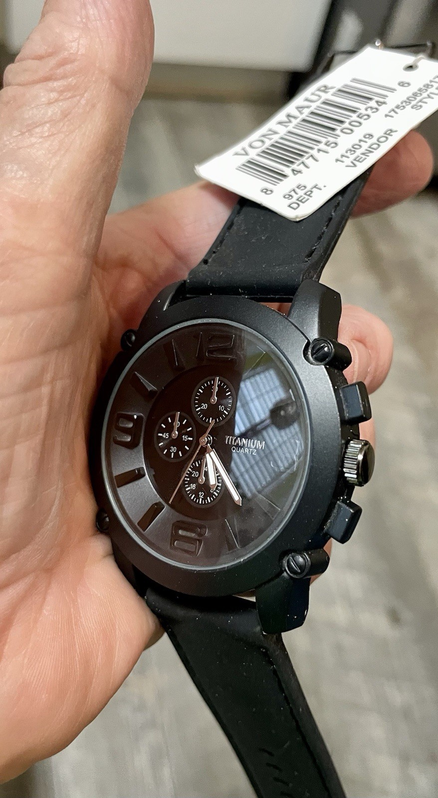 Von Maur Titanium, Case 49.5mm 12.5mm Thick, 8.5” Wrist, New Battery Works Great