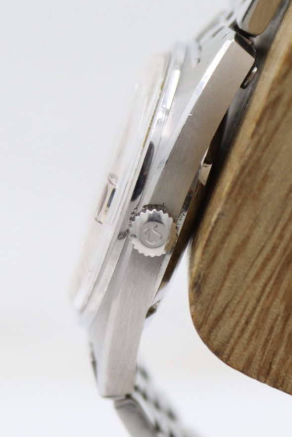 Omega Constellation 168.017 Linen Dial Stainless Steel Watch