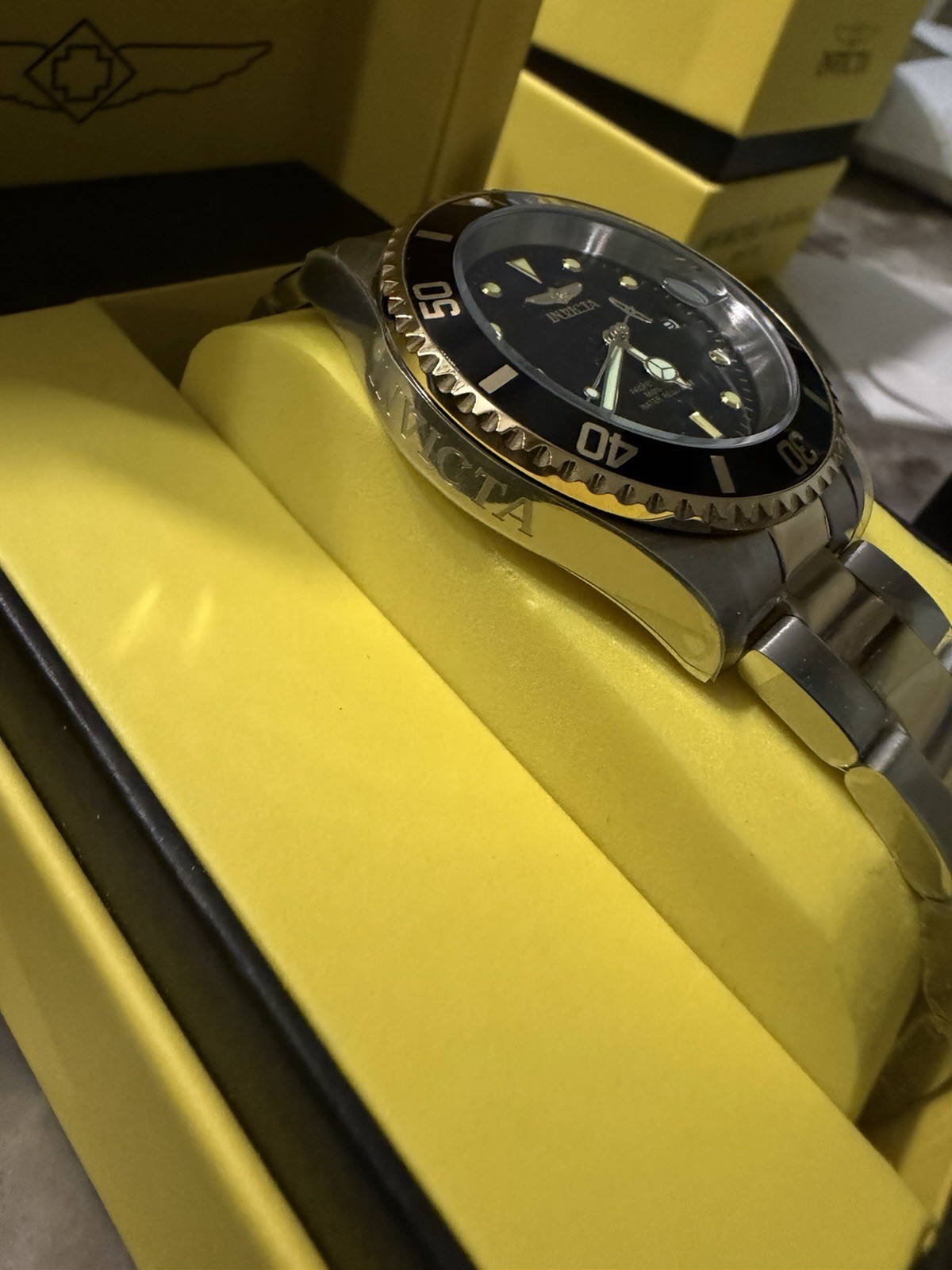 Invicta Pro Diver Men’s Automatic Two-Tone Bracelet Watch Black Dial 200m Date