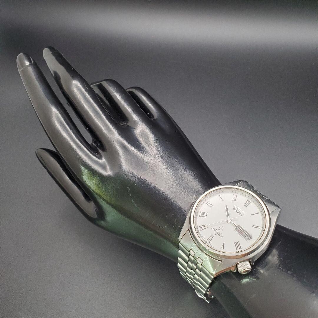 SEIKO SilverWave Quartz Day Date Roman Dial Mens Watch 7546 8020
