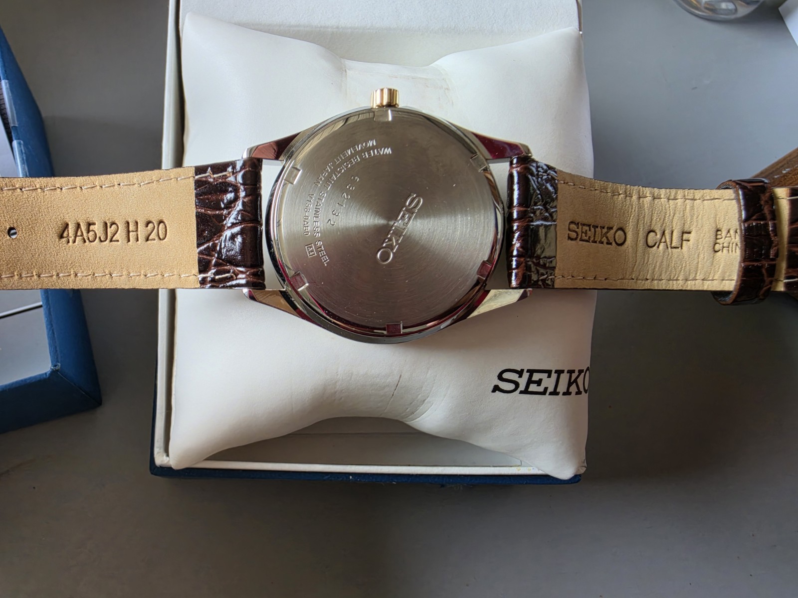 Seiko Solar V158-0AB0 Stainless Steel Watch