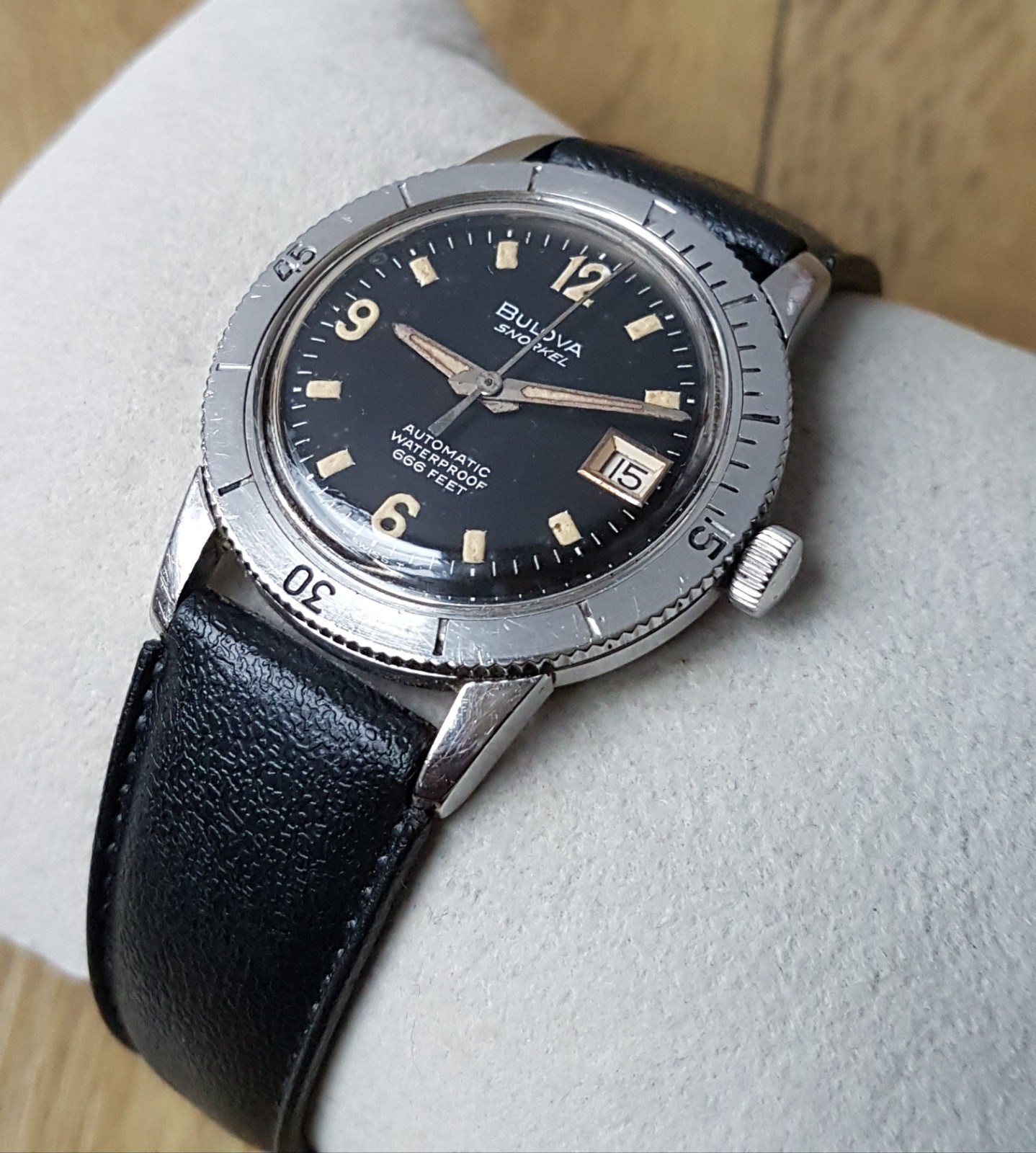 Bulova Devil diver Snorkel 666FT Gents Automatic waterproof watch 1968, great!