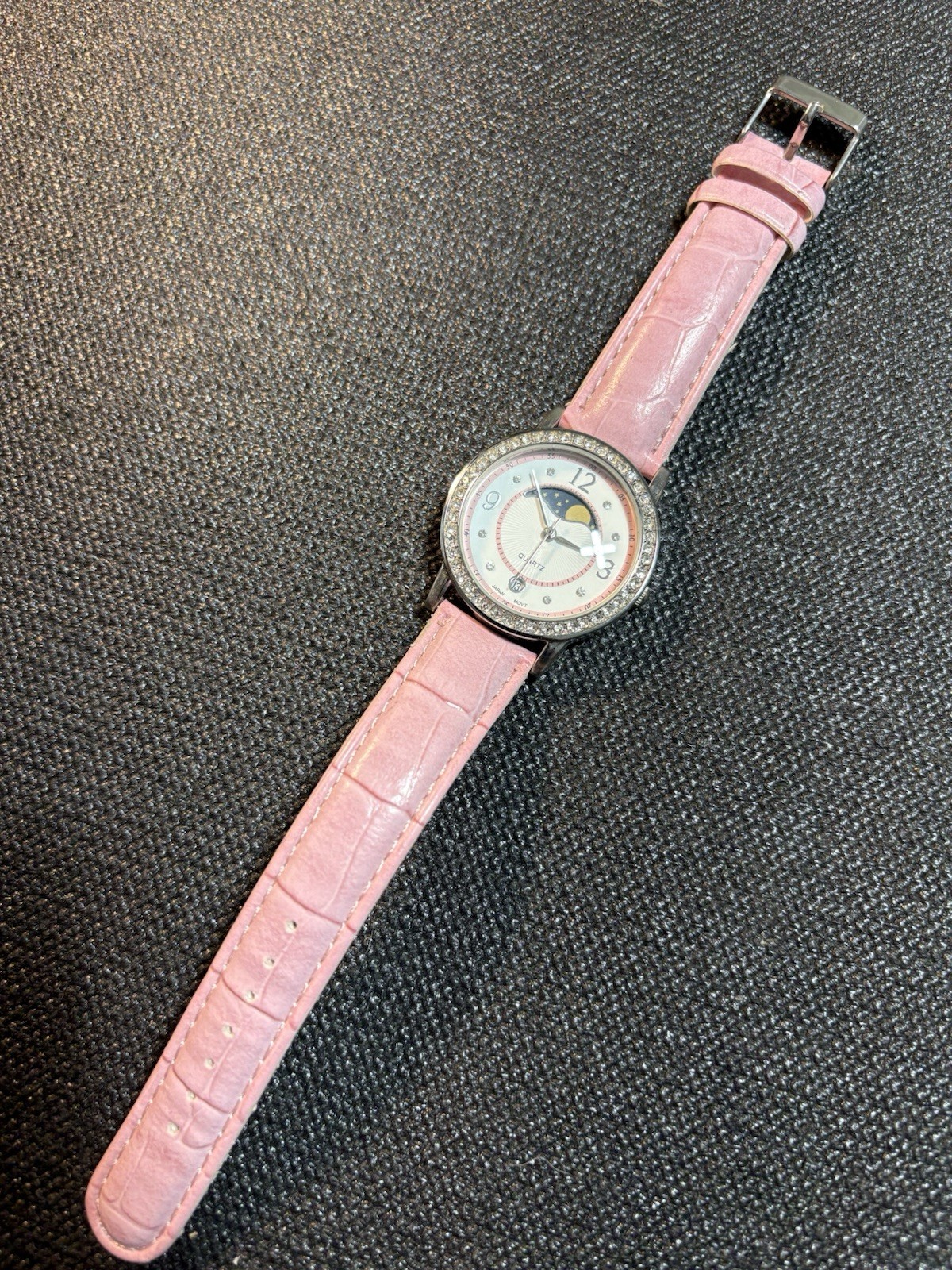 Women’s Sun & Moon Quartz Watch Silver Tone,Gemmed Bezel,Date,New Battery