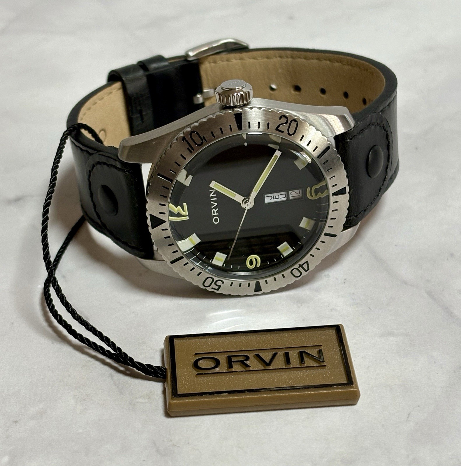 ORVIN Diver Day/Date 42mm Ronda 517 Quartz Watch Black Dial 200M Black Leather
