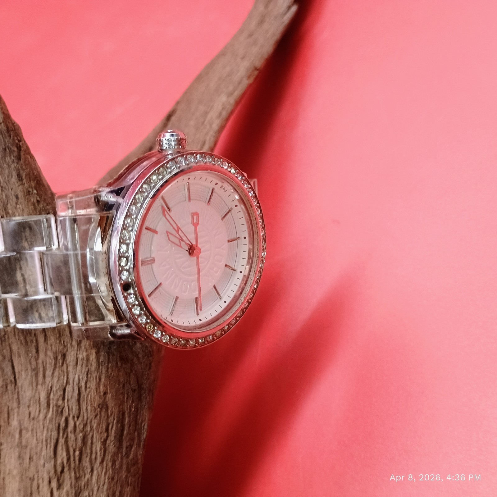 Donna Karan DKNY Women’s White Quartz Watch – Untested Missing Jewel