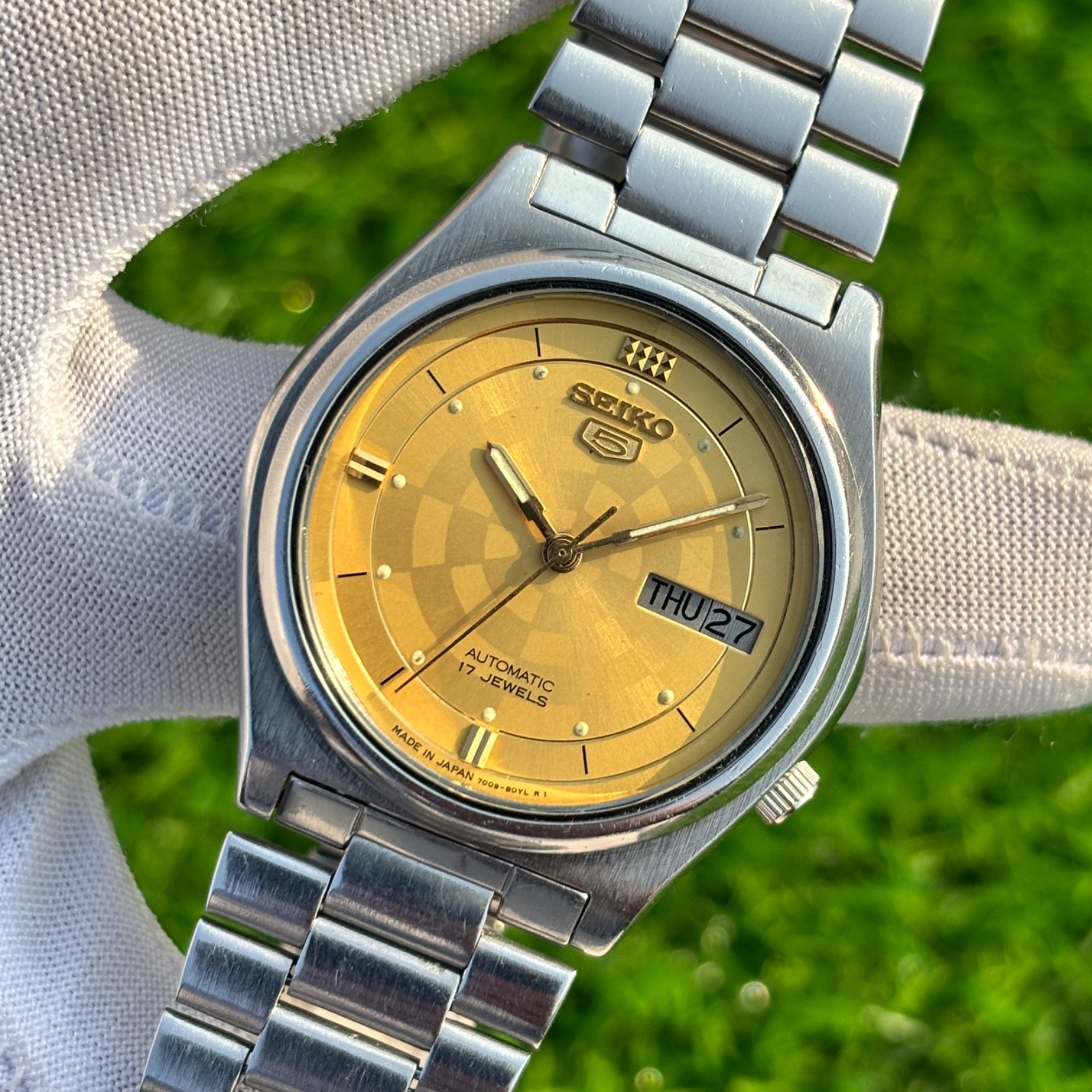 Vintage Seiko 5 Golden Sunburst Dial Automatic Japan Made Men’s Watch 7009-3171