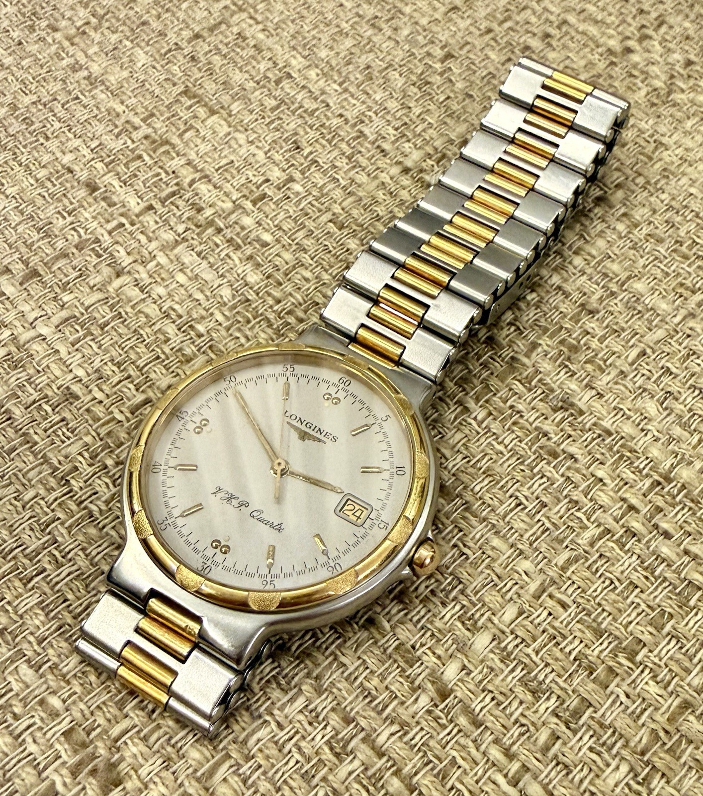 ✨ Longines Conquest V.H.P. Ref. 174.4976 Quartz Date 33mm Swiss Watch RARE ✨