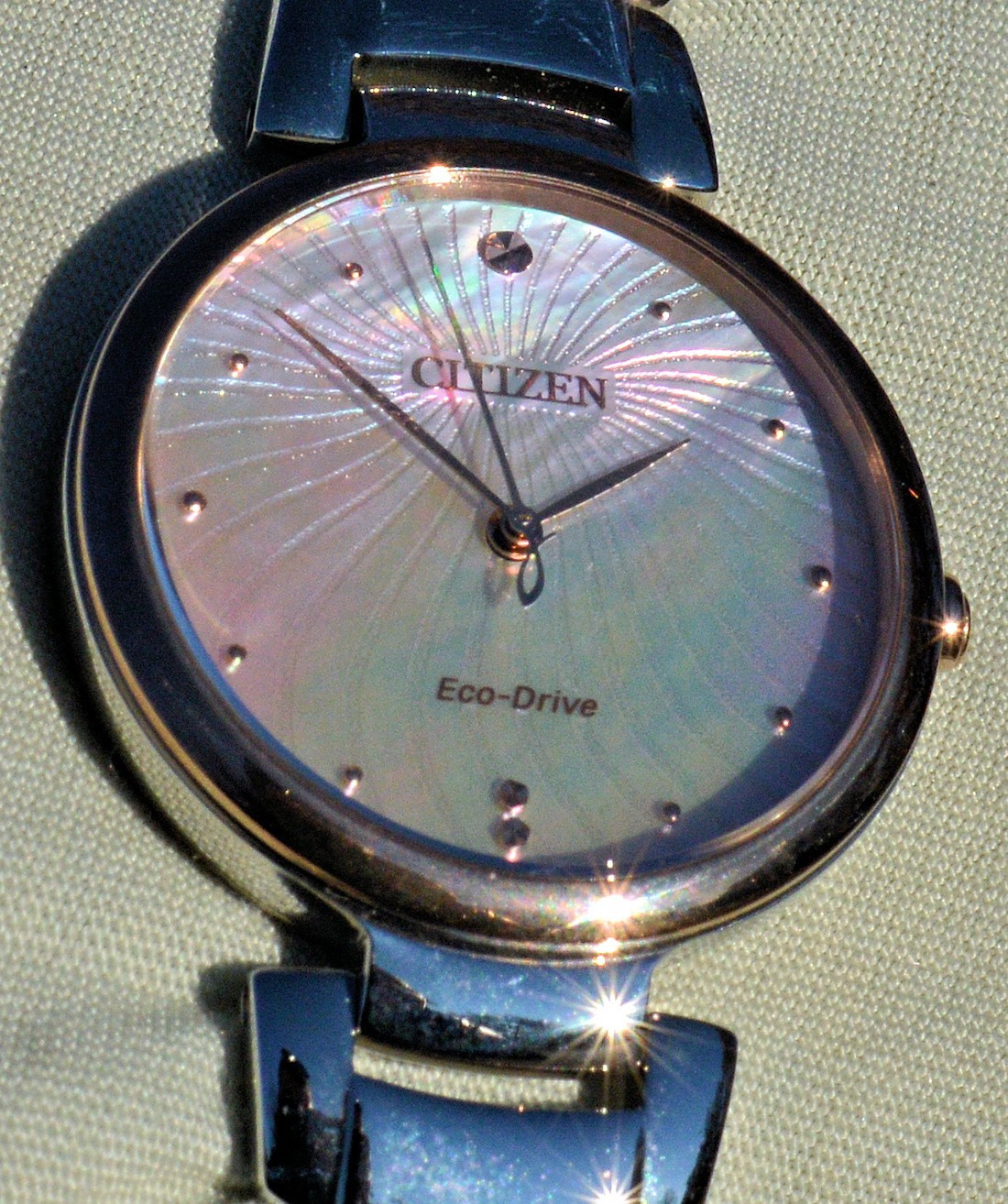 Citizen Lady Eco Drive Mother of Pearl EM0854-89Y Women’s Watch New With Kit