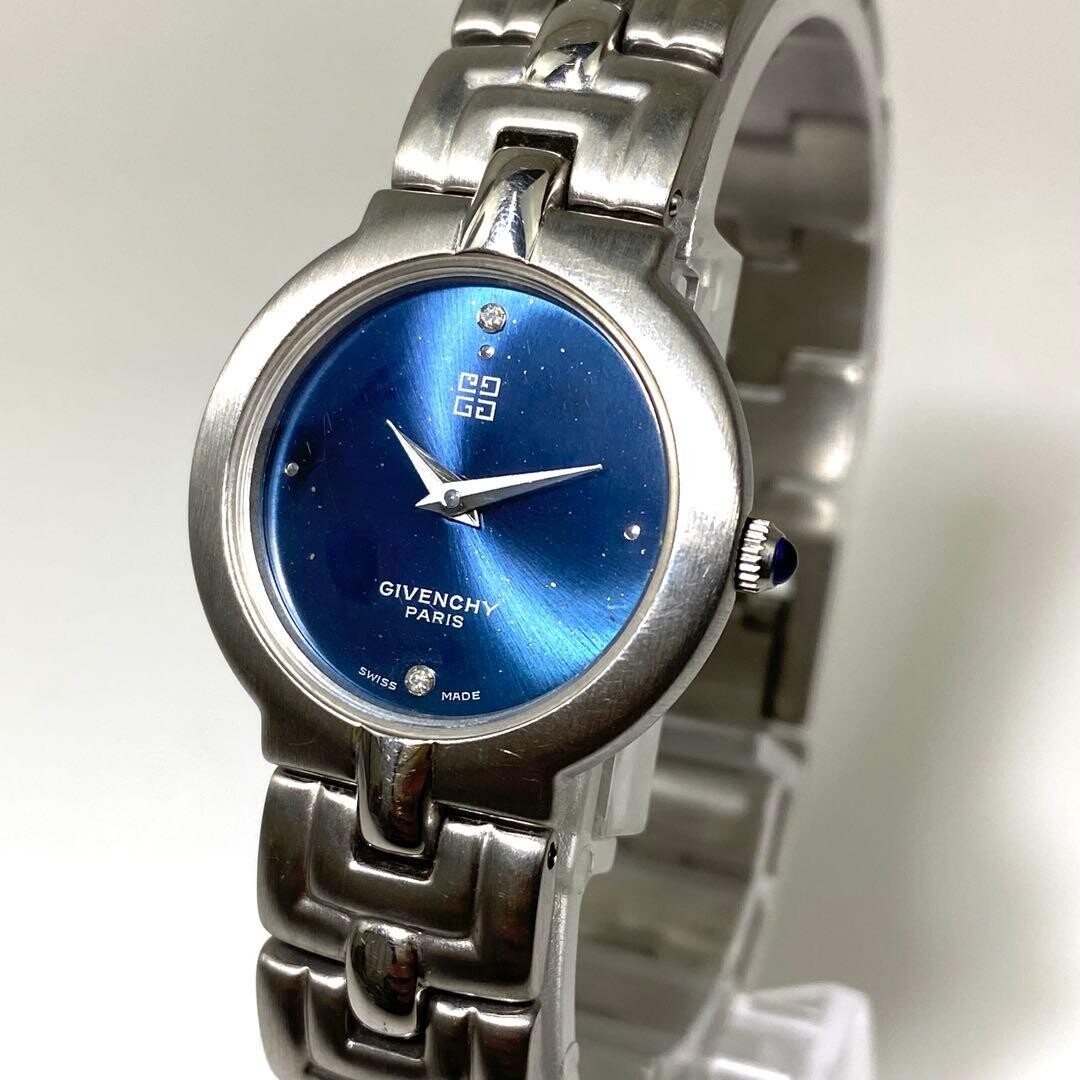 GIVENCHY Wristwatch Millesime Dress Silver Blue Vintage Authentic From Japan