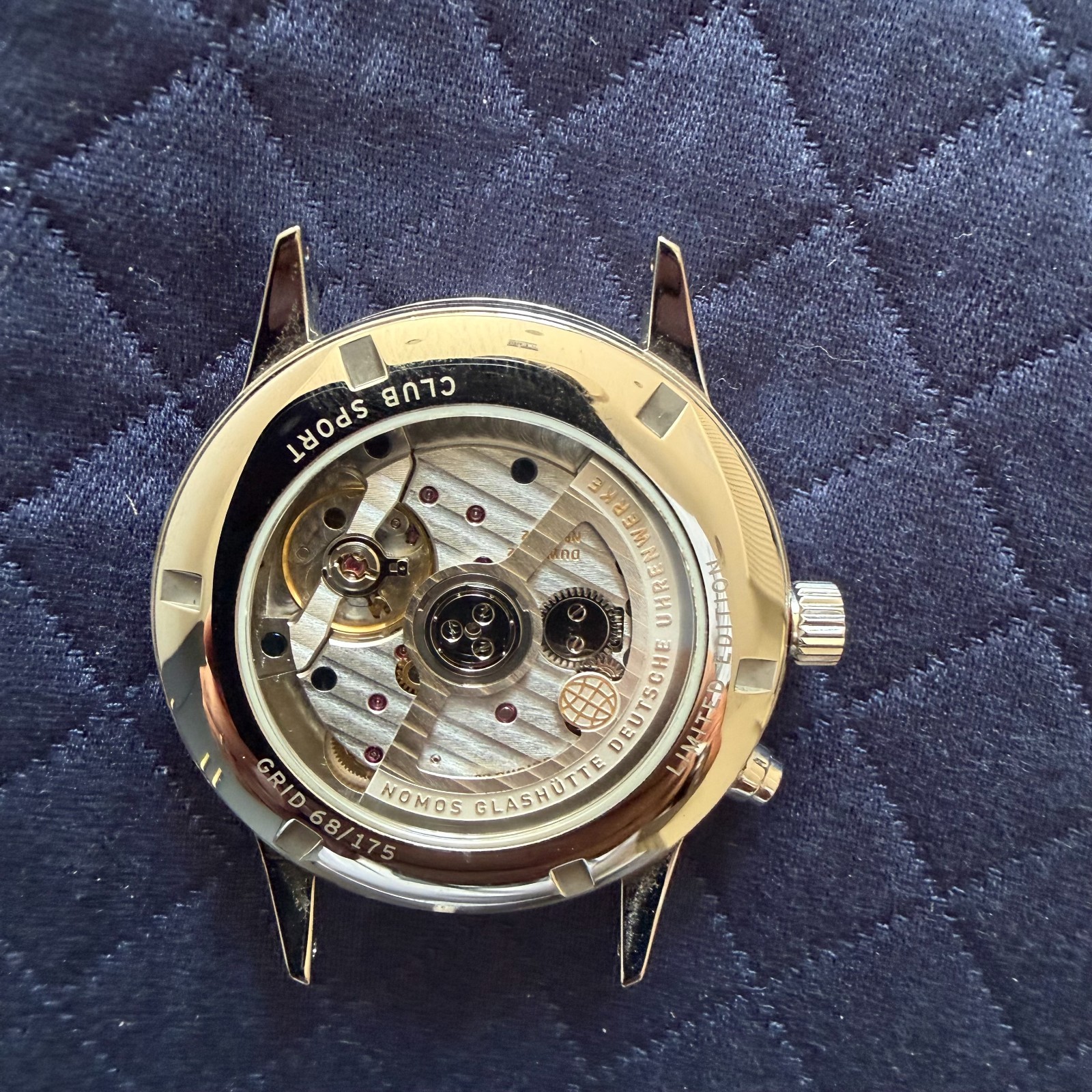 NOMOS Club Sport Neomatik Worldtimer – GRID – Limited Edition 68/175 Full Set