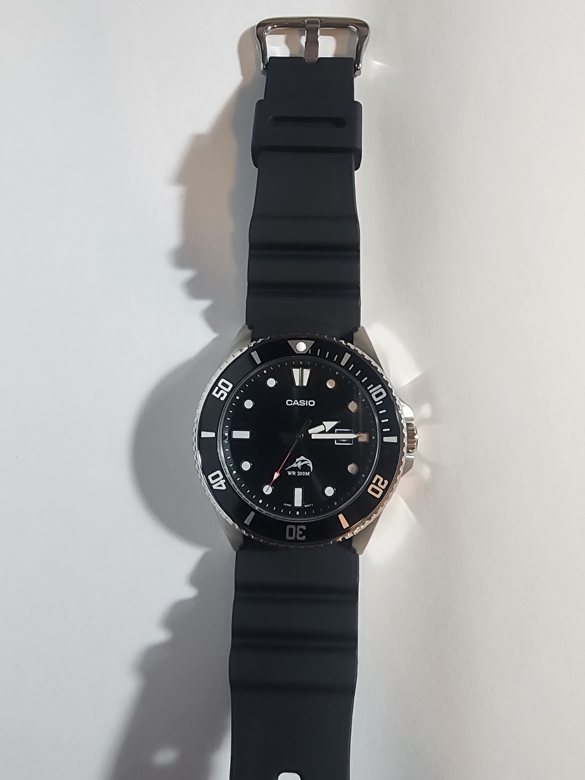 Casio Men’s Duro Marlin MDV106 2784 Dive Watch 200M WR Anti-Reverse Bezel.