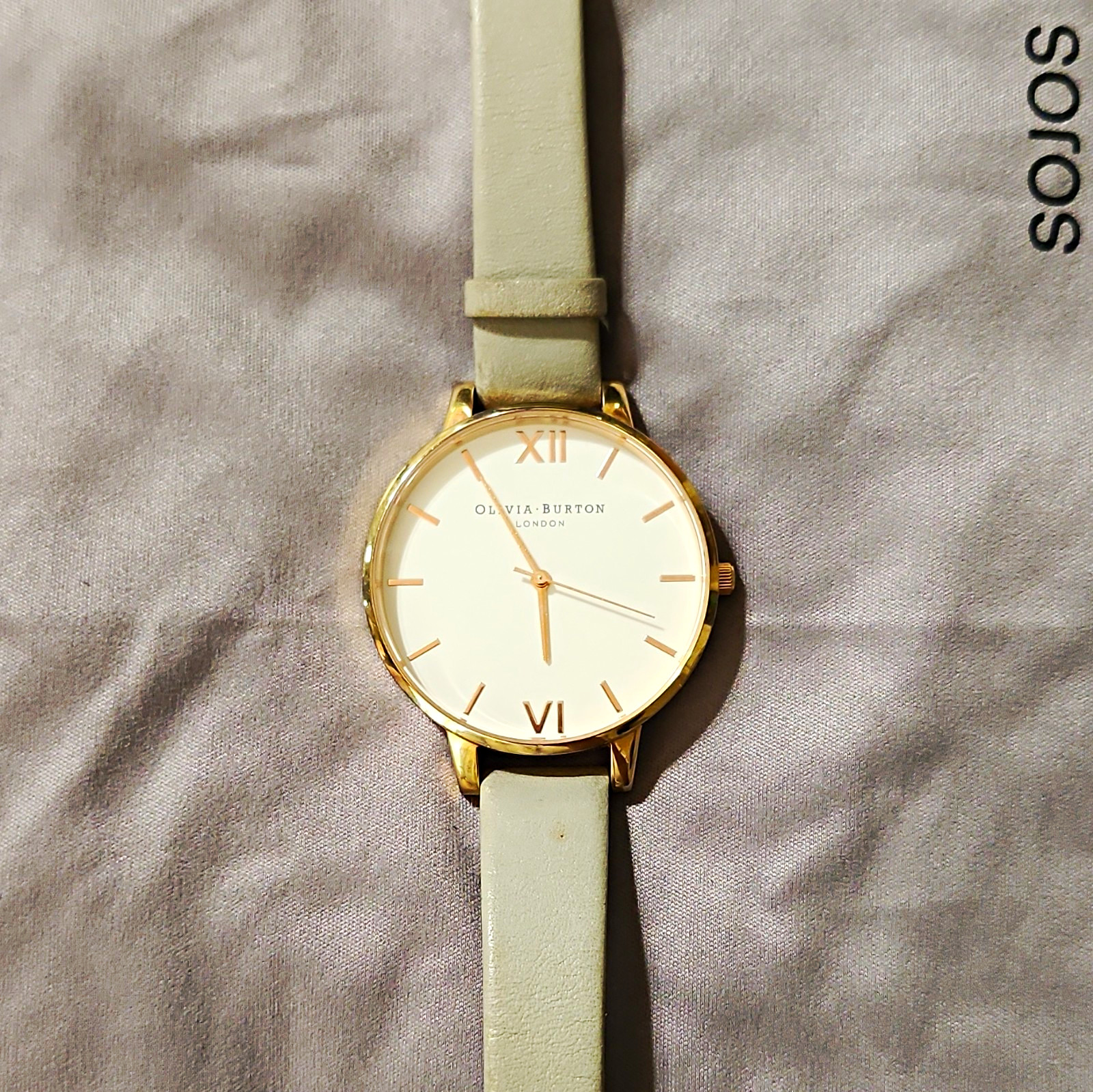 Olivia Burton London Quartz Gold Tone White Dial Gray Leather Strap NEW BATTERY