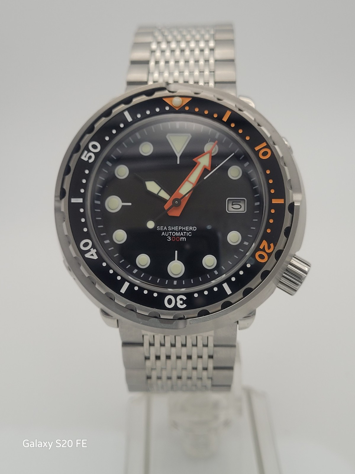 Tuna Automatic Divers Watch 300m. Sapphire Glass Ceramic Bezel. Seiko TMI NH35