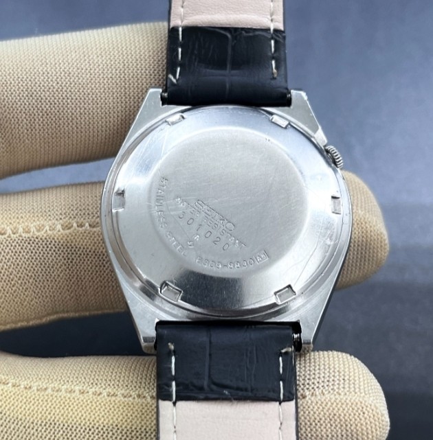 Vintage Seiko 5 Automatic Matte Black Dial Japan Made Men’s Watch 6309-8830.