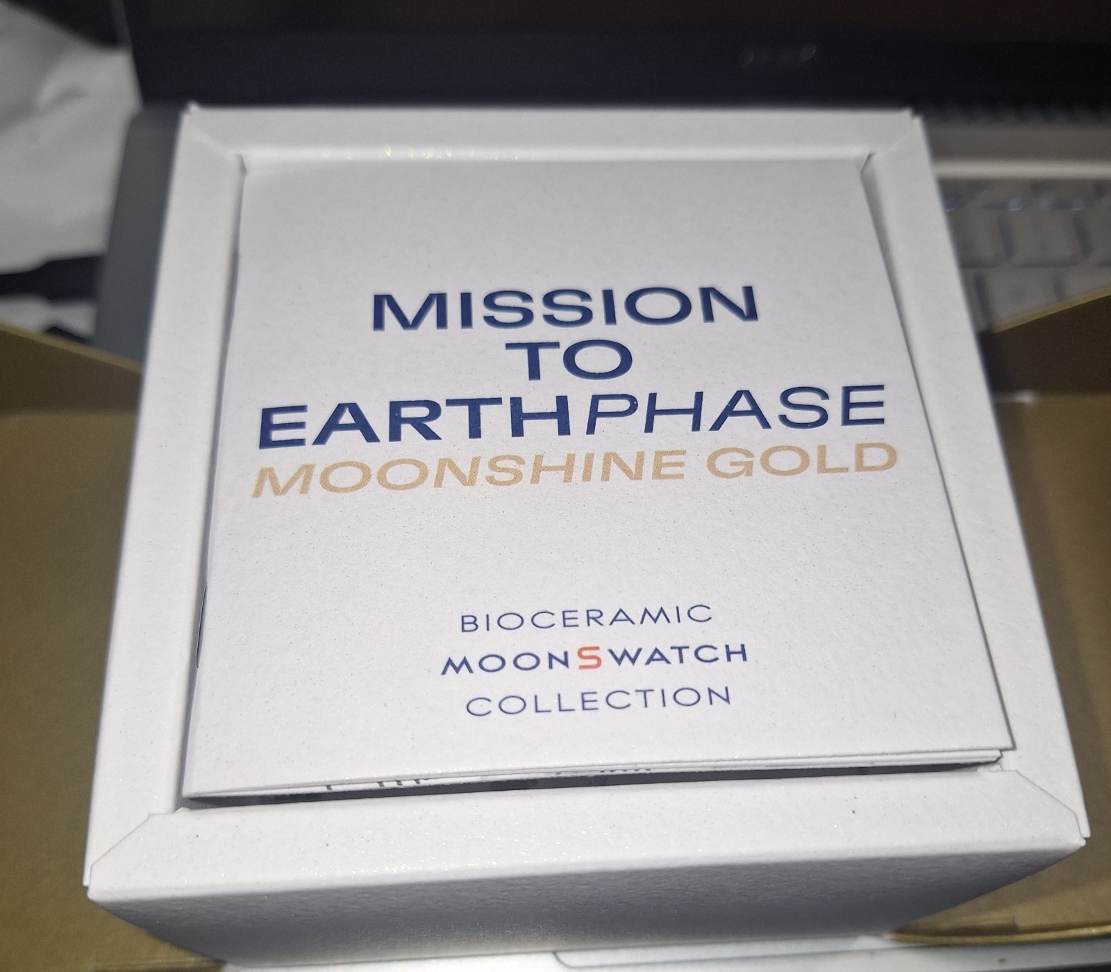 SWATCH x OMEGA Mission To Earthphase Moonshine Gold New With Receipt