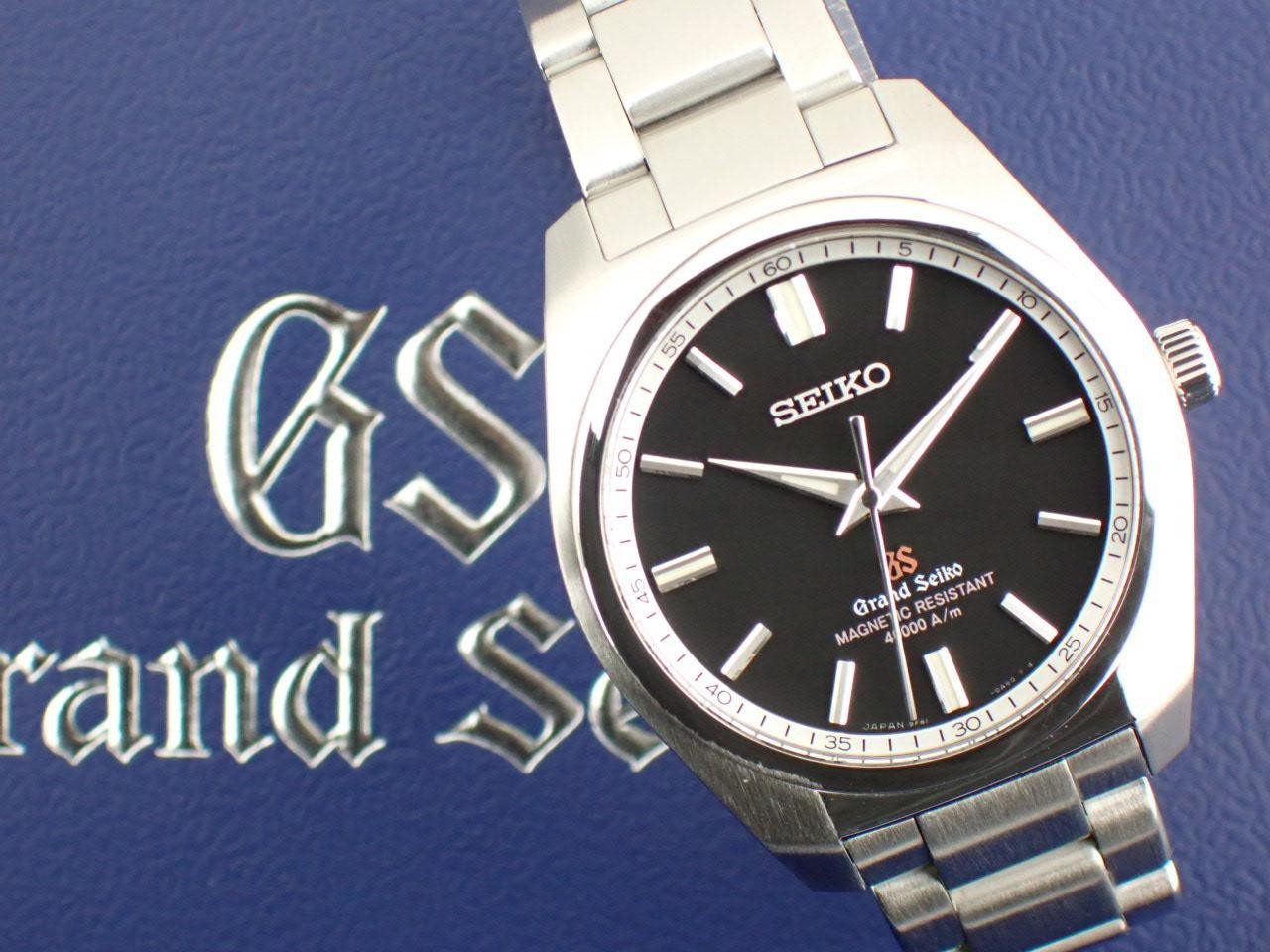 Grand Seiko SBGX093 Black Quartz 38.8mm Men’s Watch Stainless Steel