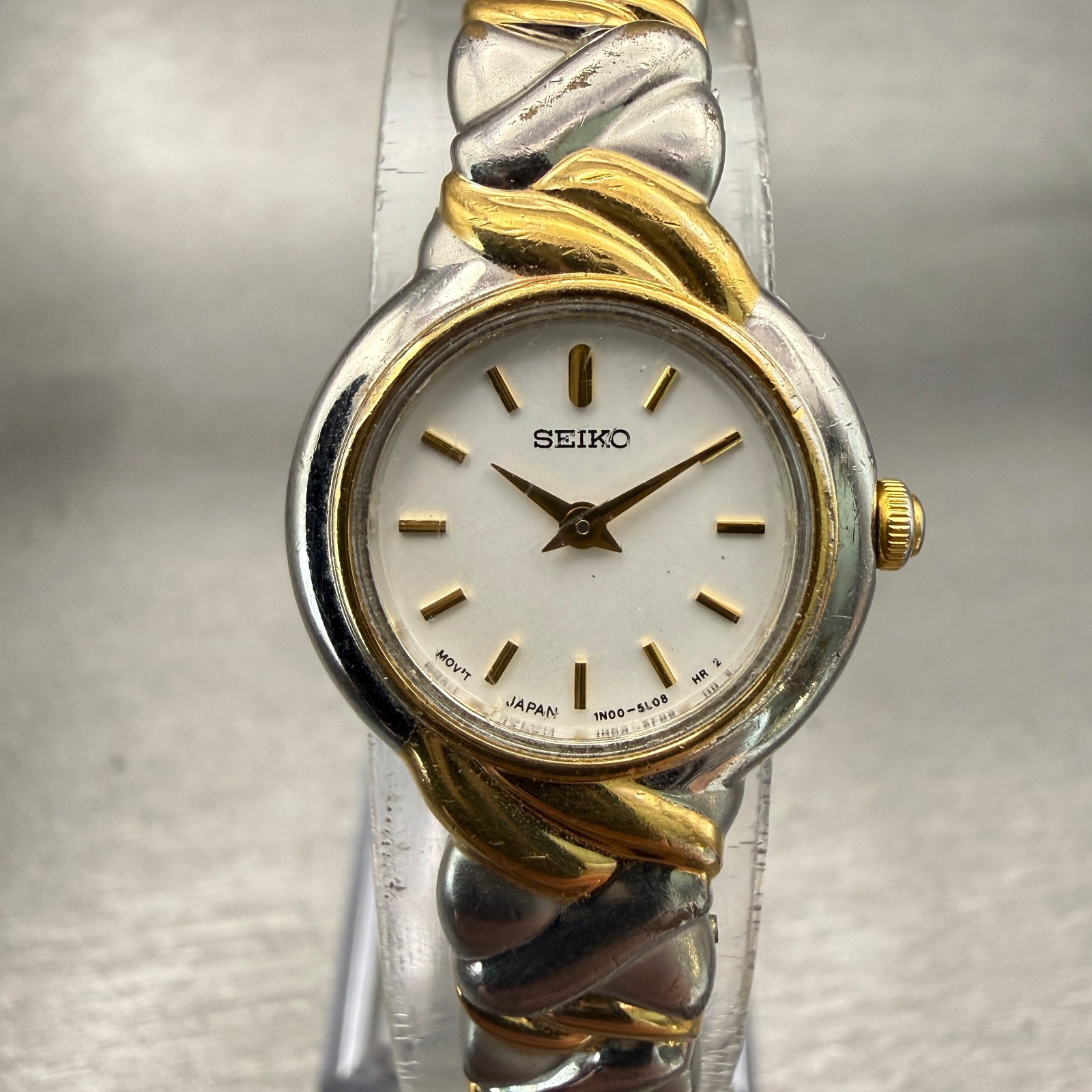 Seiko Watch Women 19mm White Dial Two Tone Round 1N00-1H40 New Battery Vintage