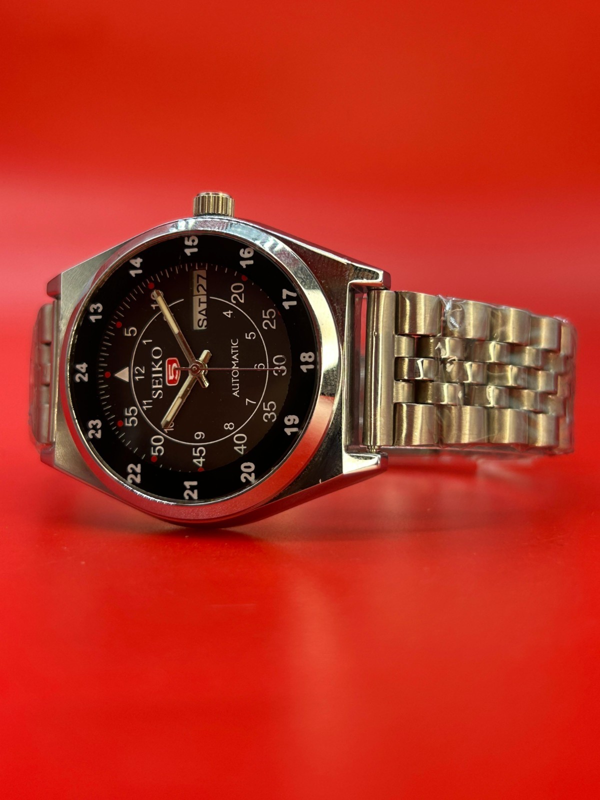 Automatic Seiko Refurbished Black Dial Day / Date Men’s Wrist Watch Japanese