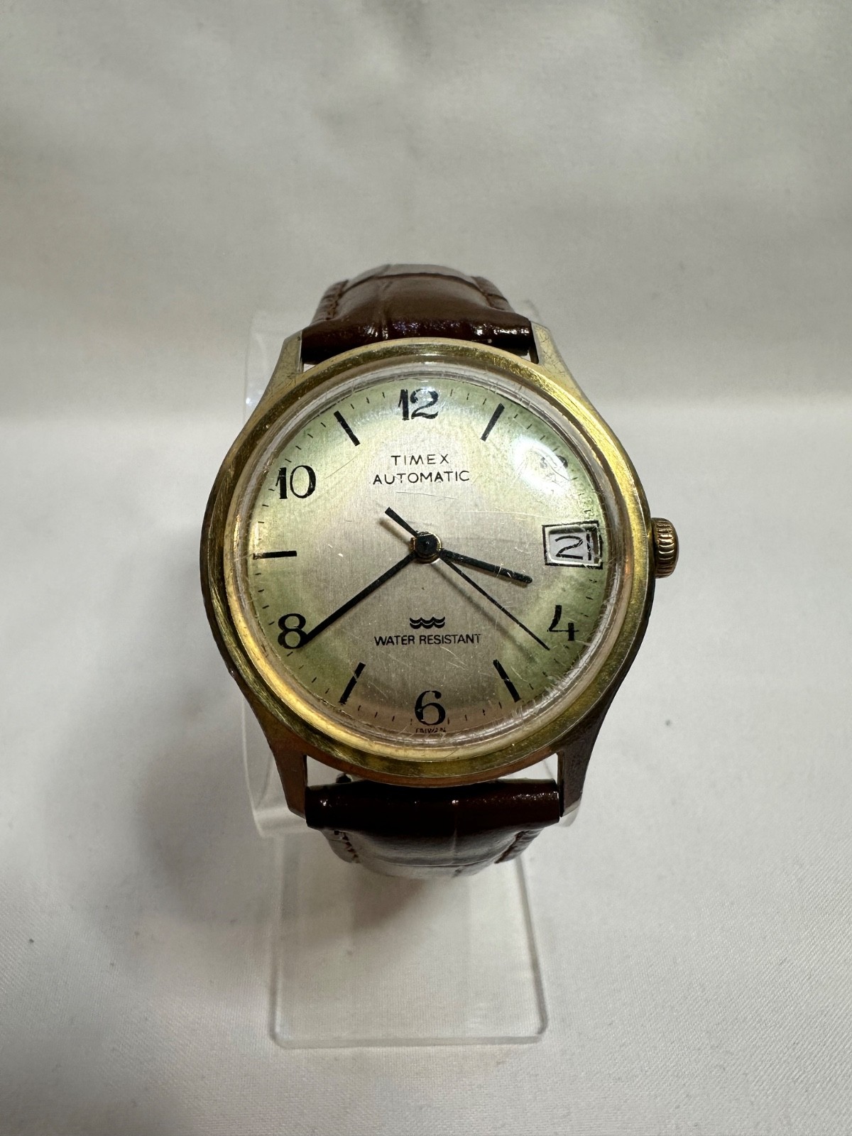 Vintage 1970s Timex Viscount Automatic Gold Tone Leather Strap